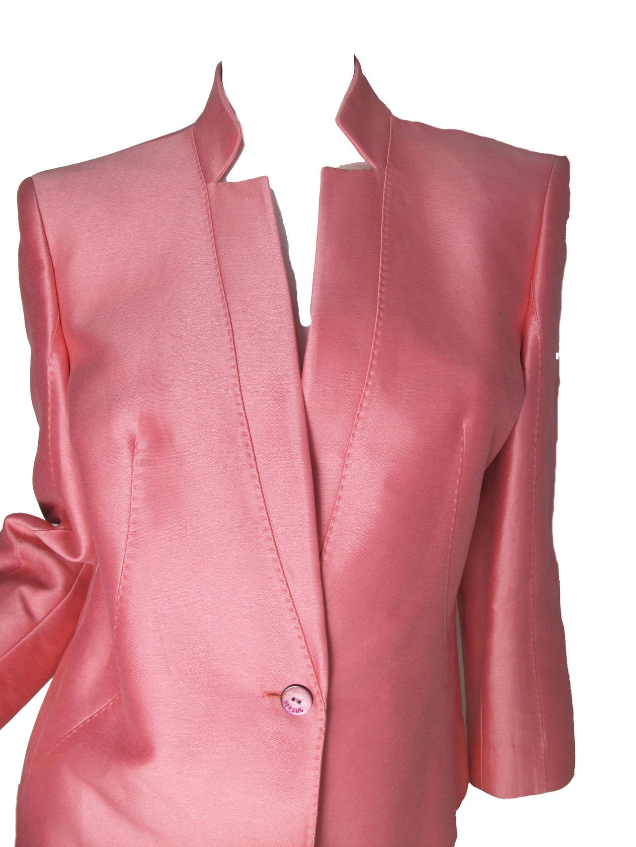 Versus Pink Pastel Silk Suit In Excellent Condition In Austin, TX