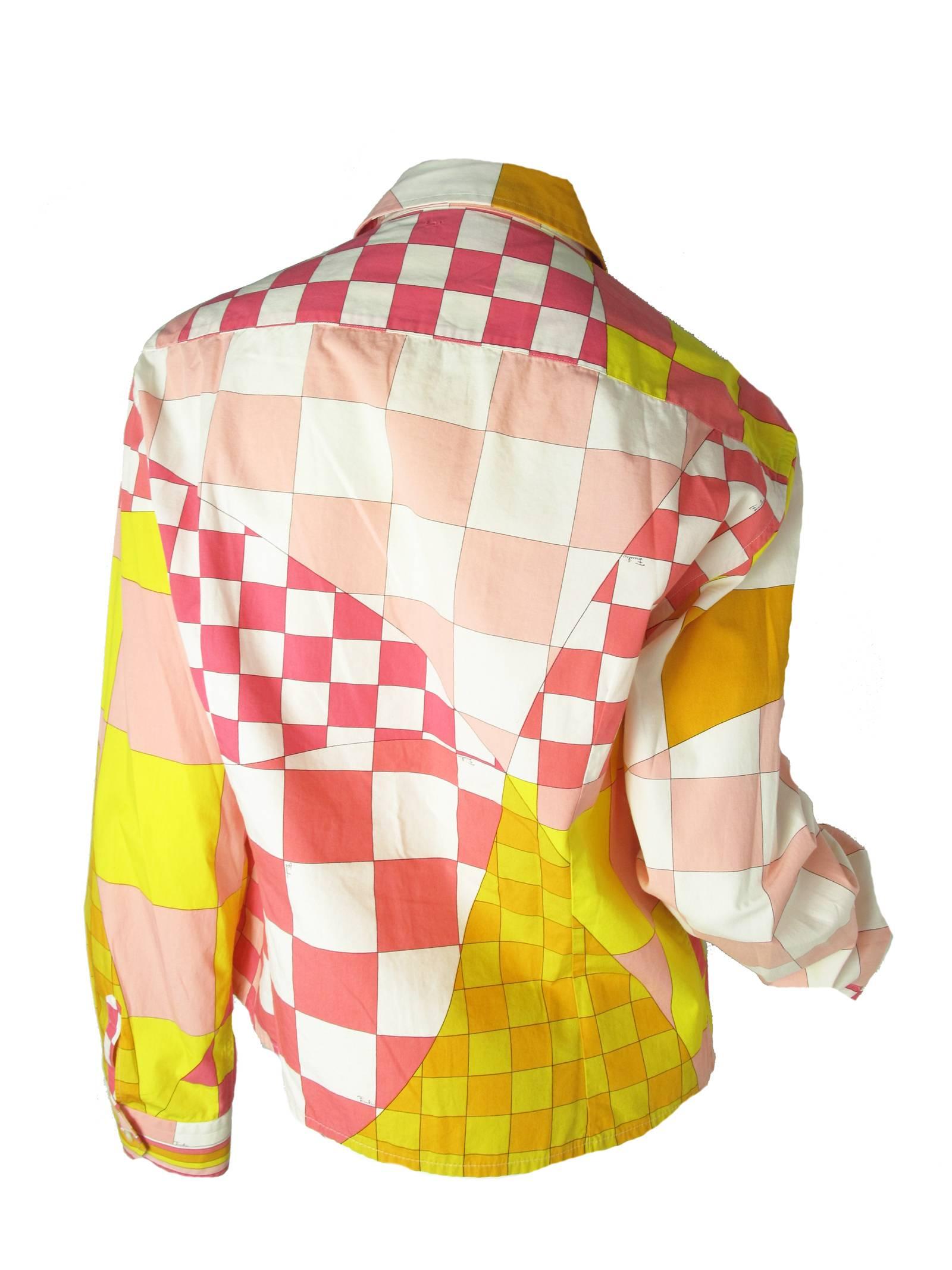 Emilio Pucci cotton printed blouse.  Condition: Vey Good.  Size Large.
42