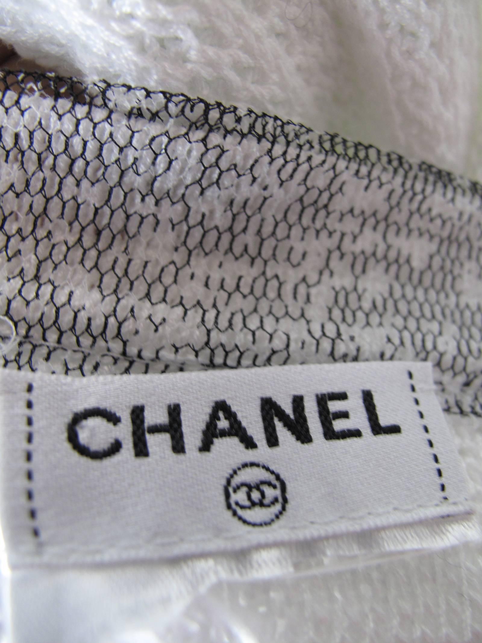 chanel white sweater