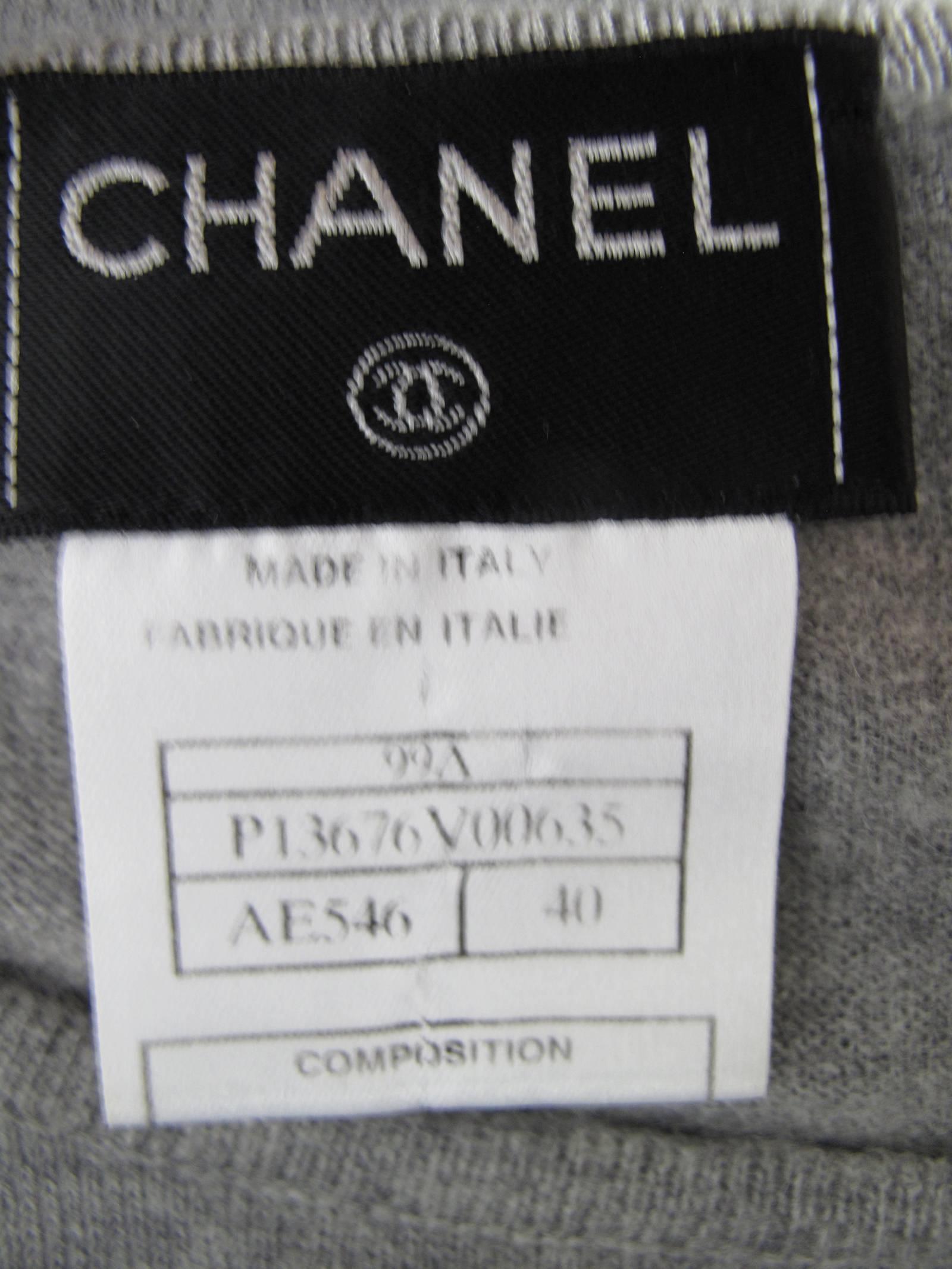 Chanel grey cashmere 