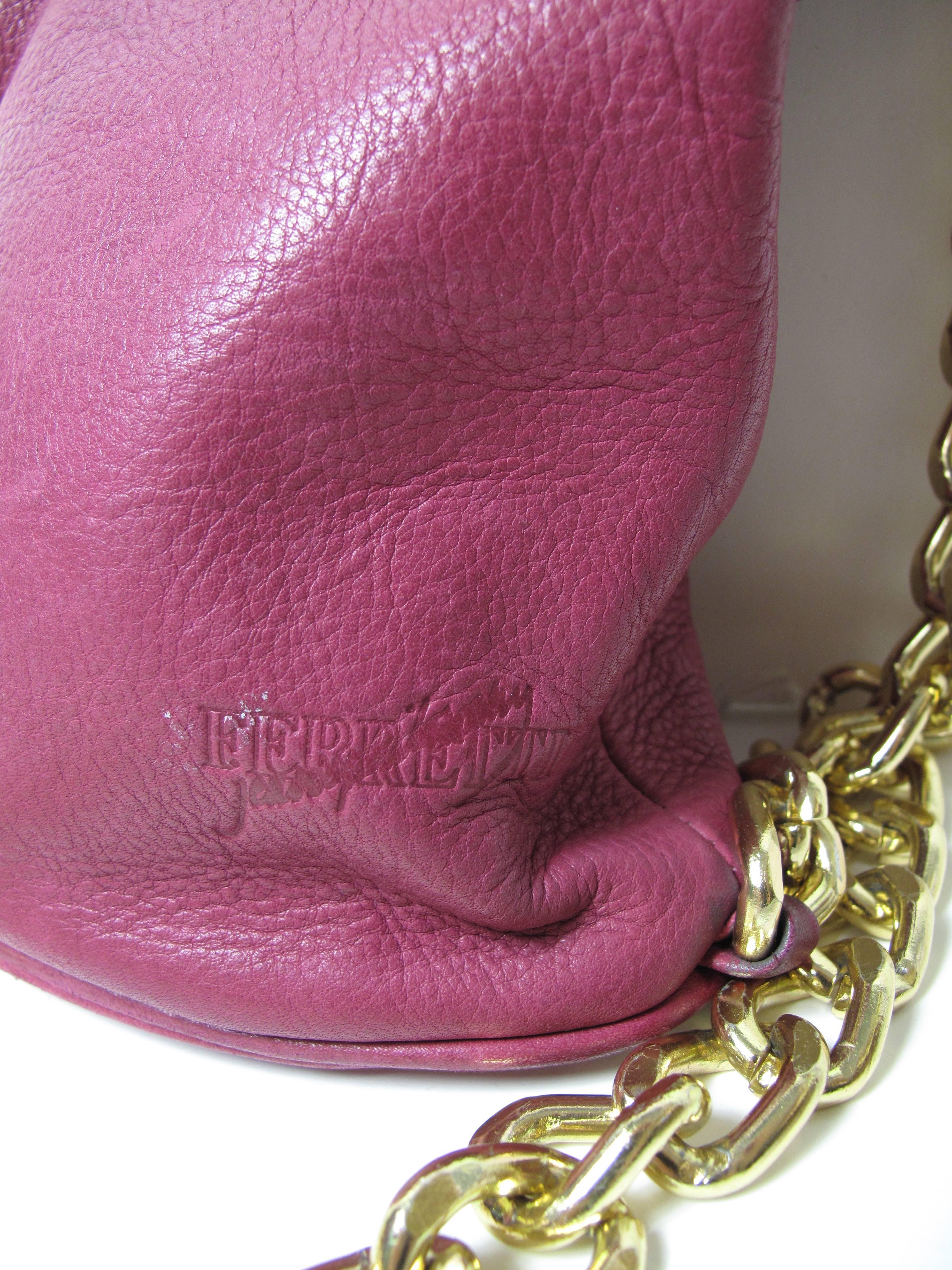 Ferretti Leather Bucket Bag with Chain Strap  In Good Condition In Austin, TX