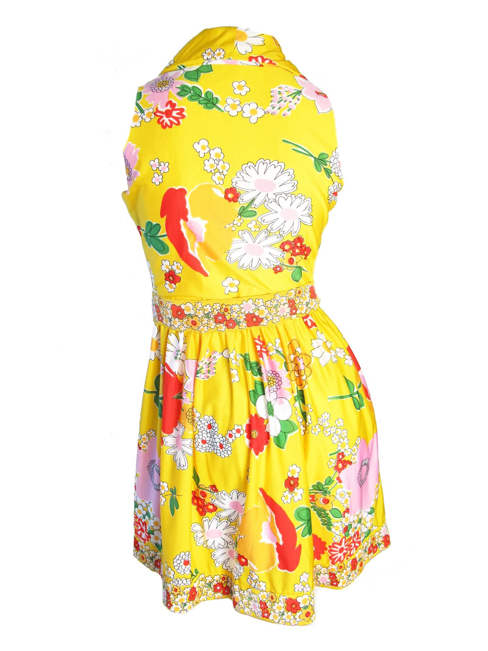 1970s Oscar de la Renta yellow floral mini dress, buttons down front.  With removable belt.  Condition: Excellent . Size Small


We accept returns for refund, please see our terms.  We offer free ground shipping within the US. 