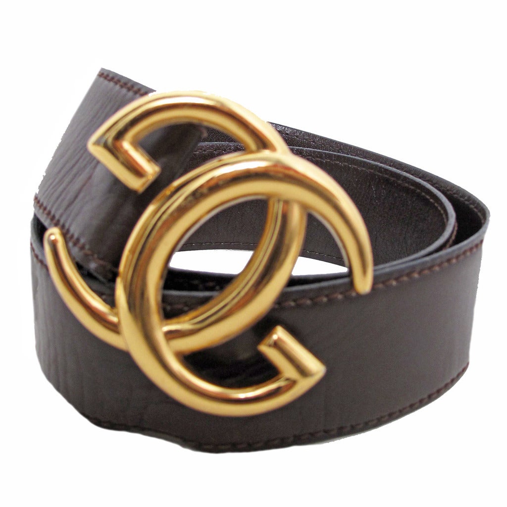 Gucci Brown Leather Waist Belt with "GG" Logo Buckle