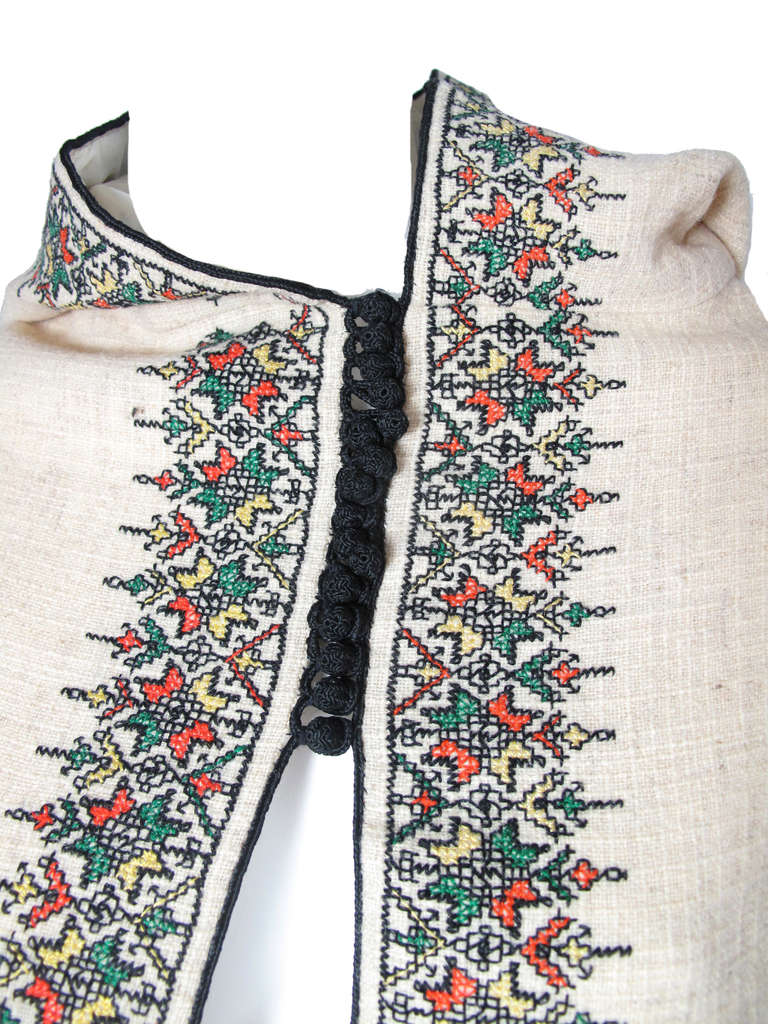 1970s Moroccan light wool cape