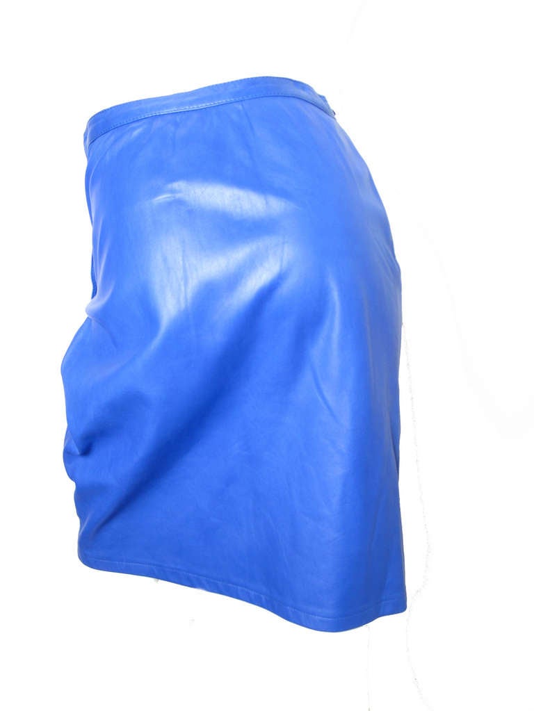 Ungaro blue leather skirt. 28