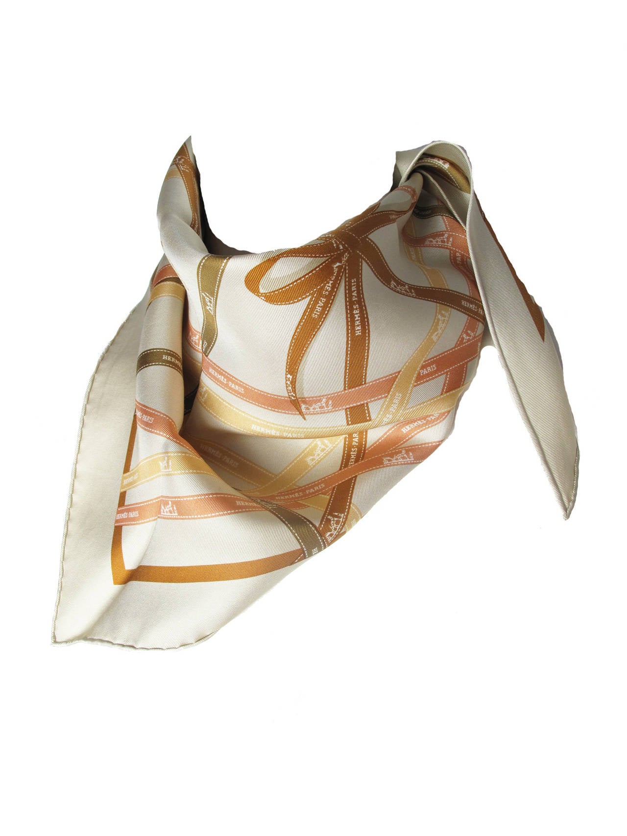 Hermes Bolduc Print Beige Silk Triangle Scarf In Good Condition In Austin, TX