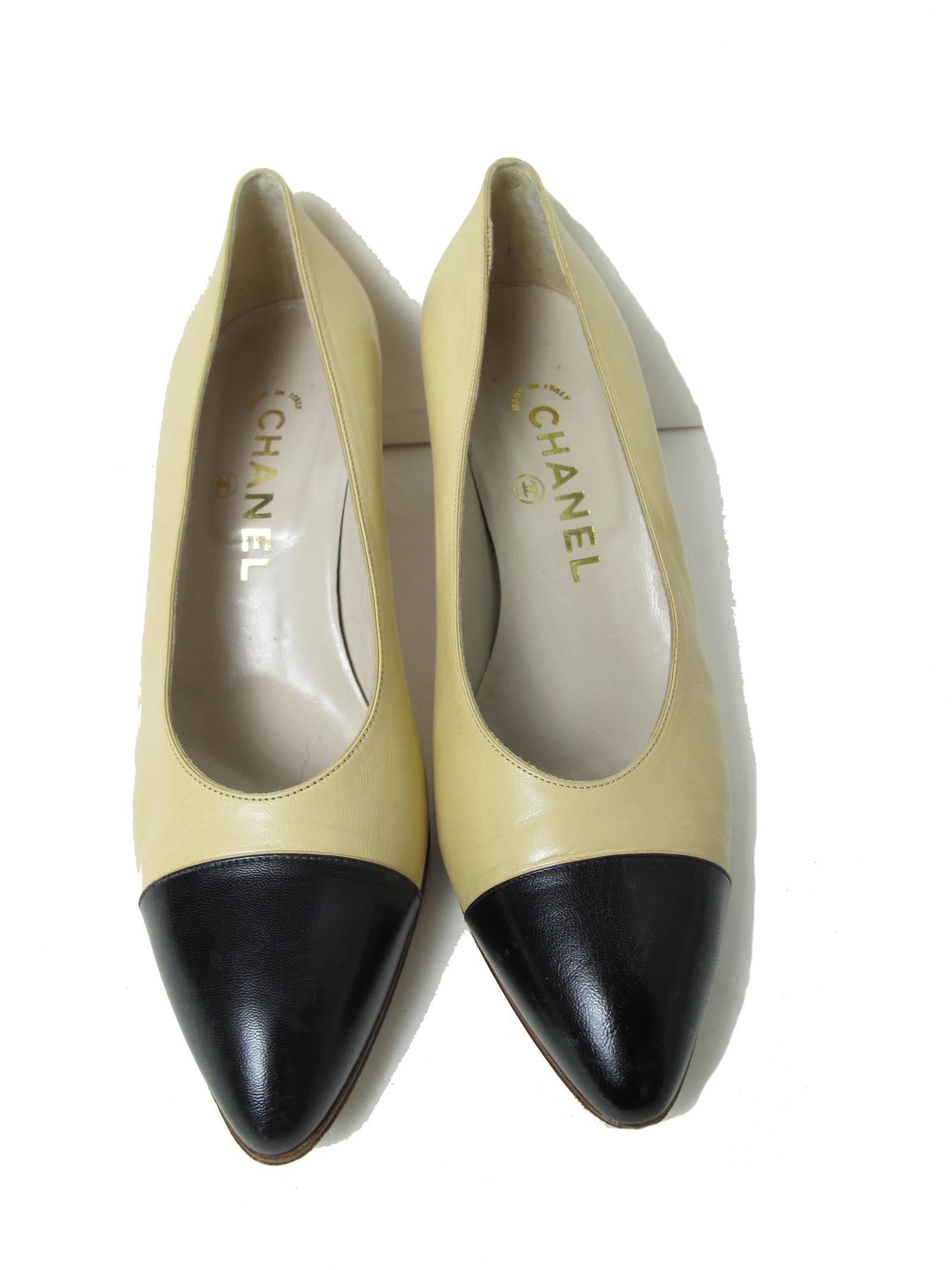 Chanel Beige and Black Leather Heels 37 1/2 In Good Condition In Austin, TX