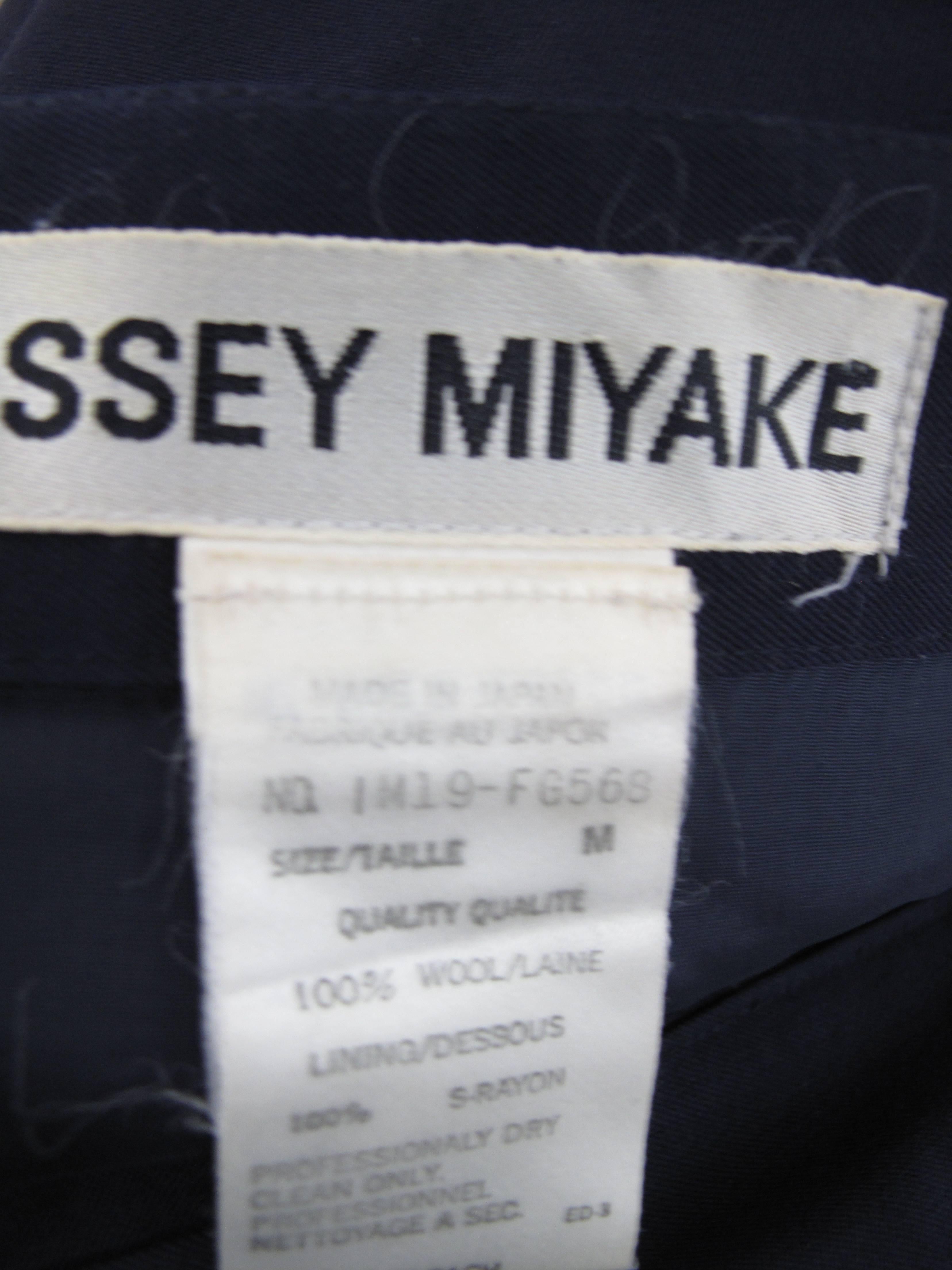 Issey Miyake One Pocket Wrap Skirt  In Excellent Condition In Austin, TX