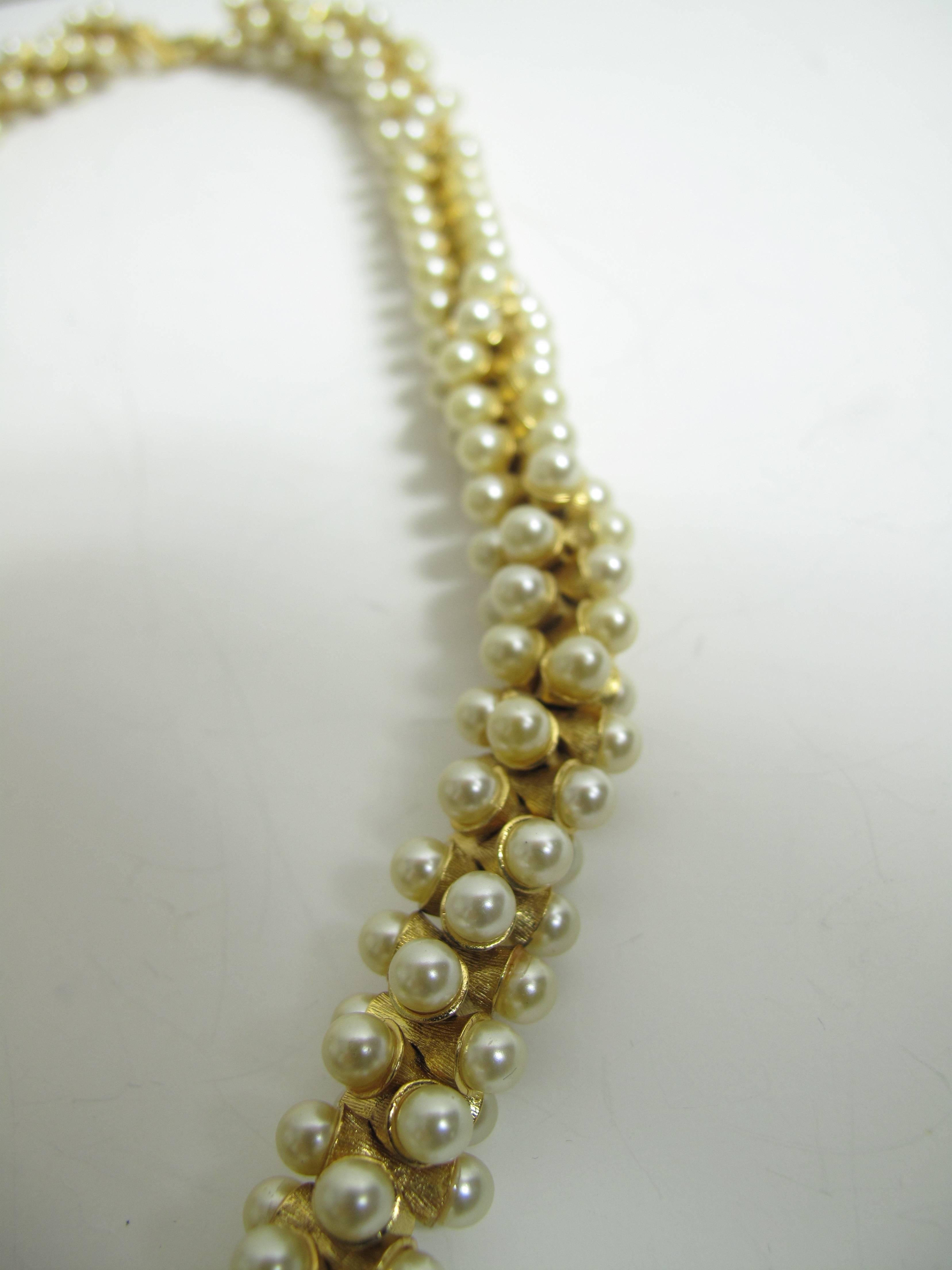 1960s Trifari Interesting Faux Pearl Necklace In Excellent Condition In Austin, TX