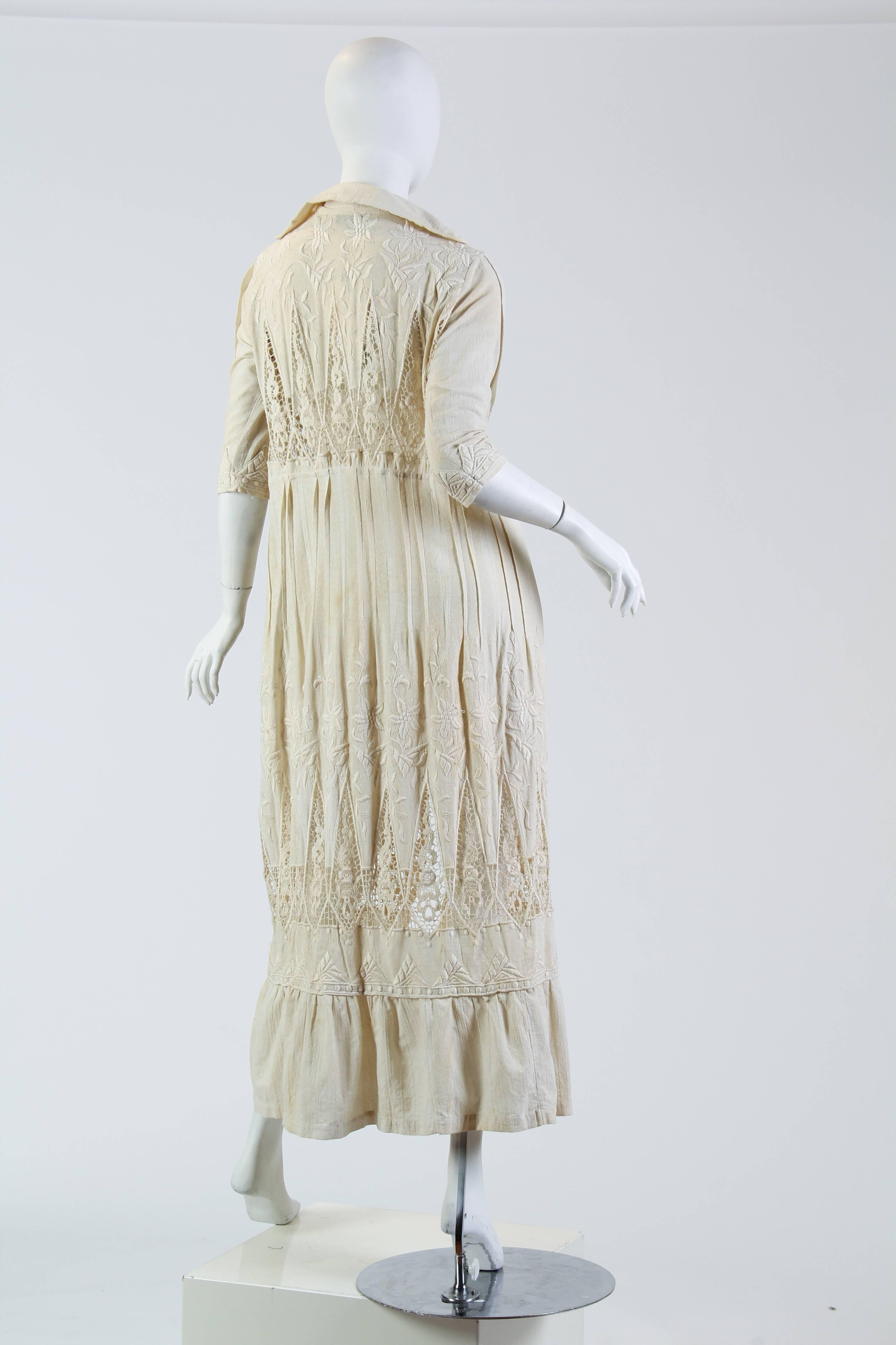 Hand Embroidered Handmade Lace Cotton, Silk Edwardian DressDuster In Excellent Condition In New York, NY