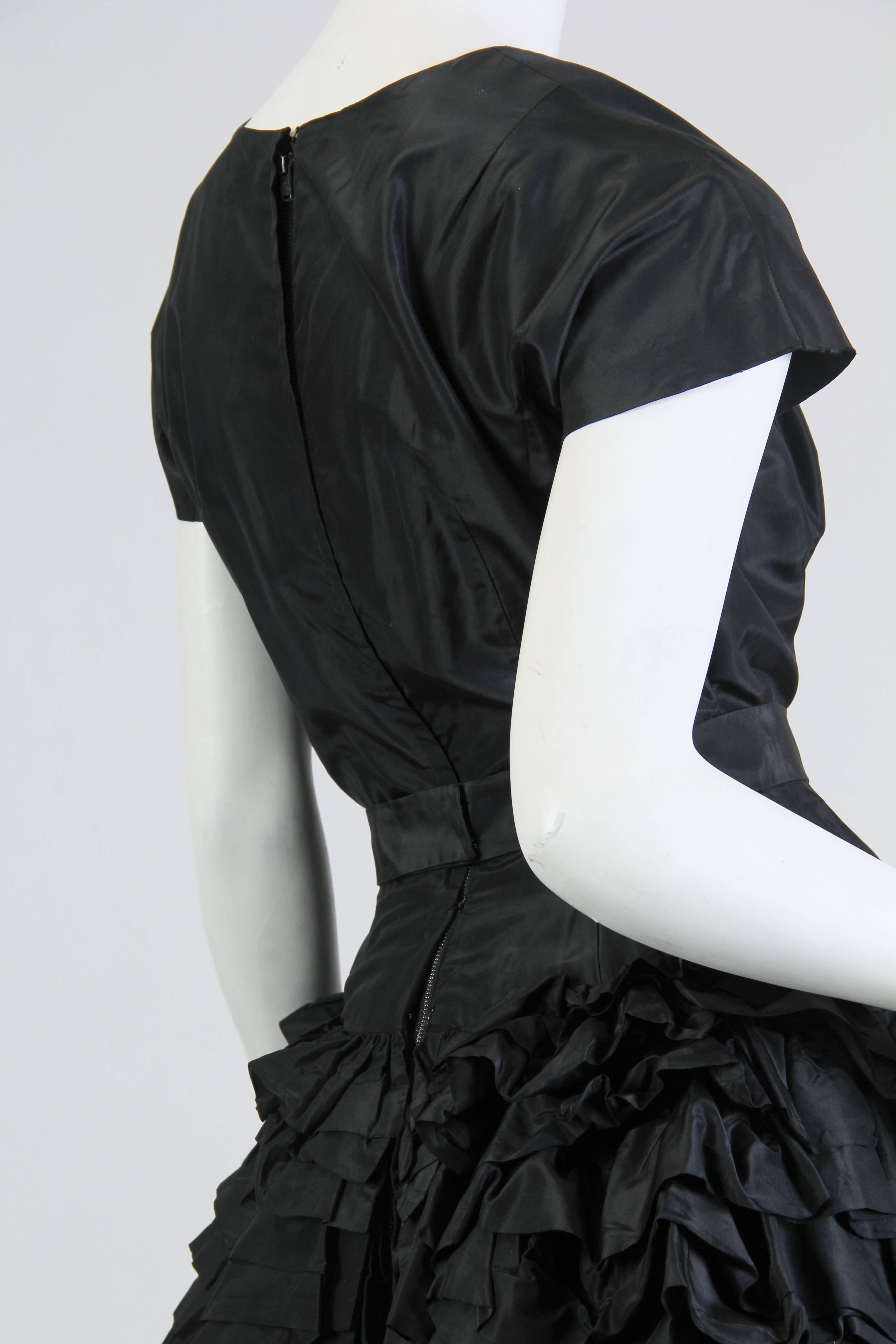 1950S PAULA WHITNEY Black Haute Couture Silk Taffeta Amazing Ruffled Poof Ball  For Sale 3