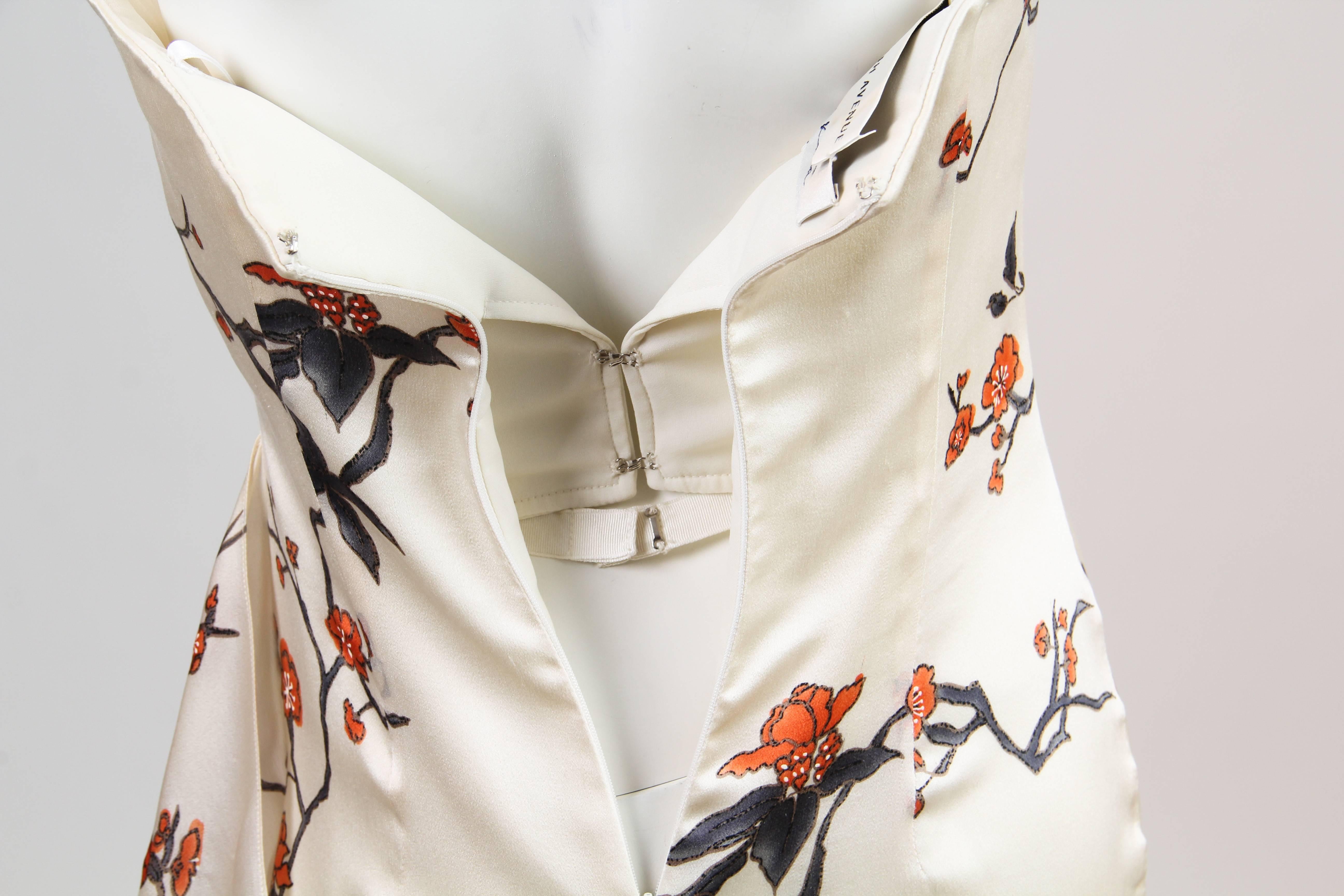 1980S  OSCAR DE LA RENTA Cream Strapless Silk Charmeuse Asian Floral Cocktail D 2