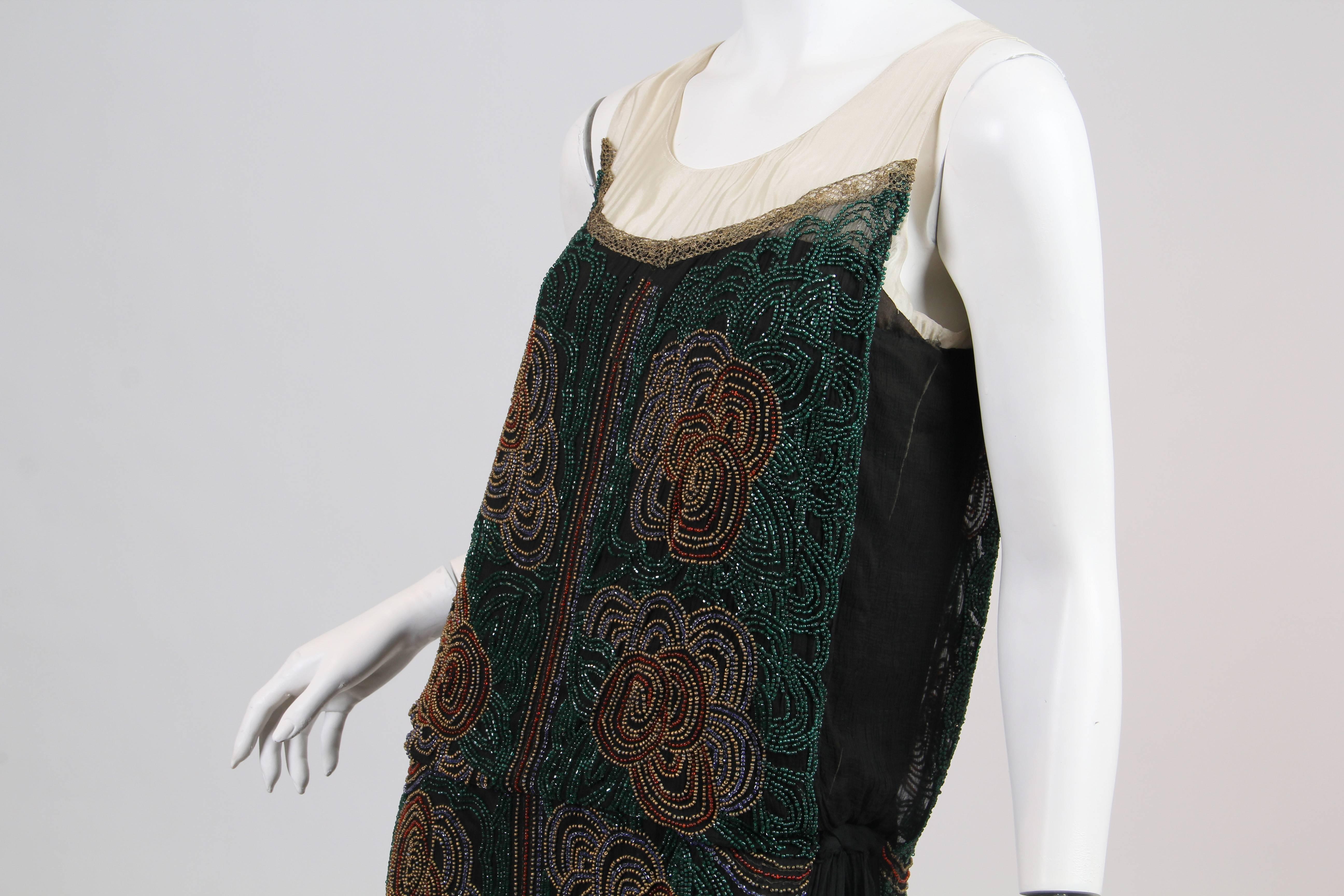 1920s ArtDeco Beaded Dress 4