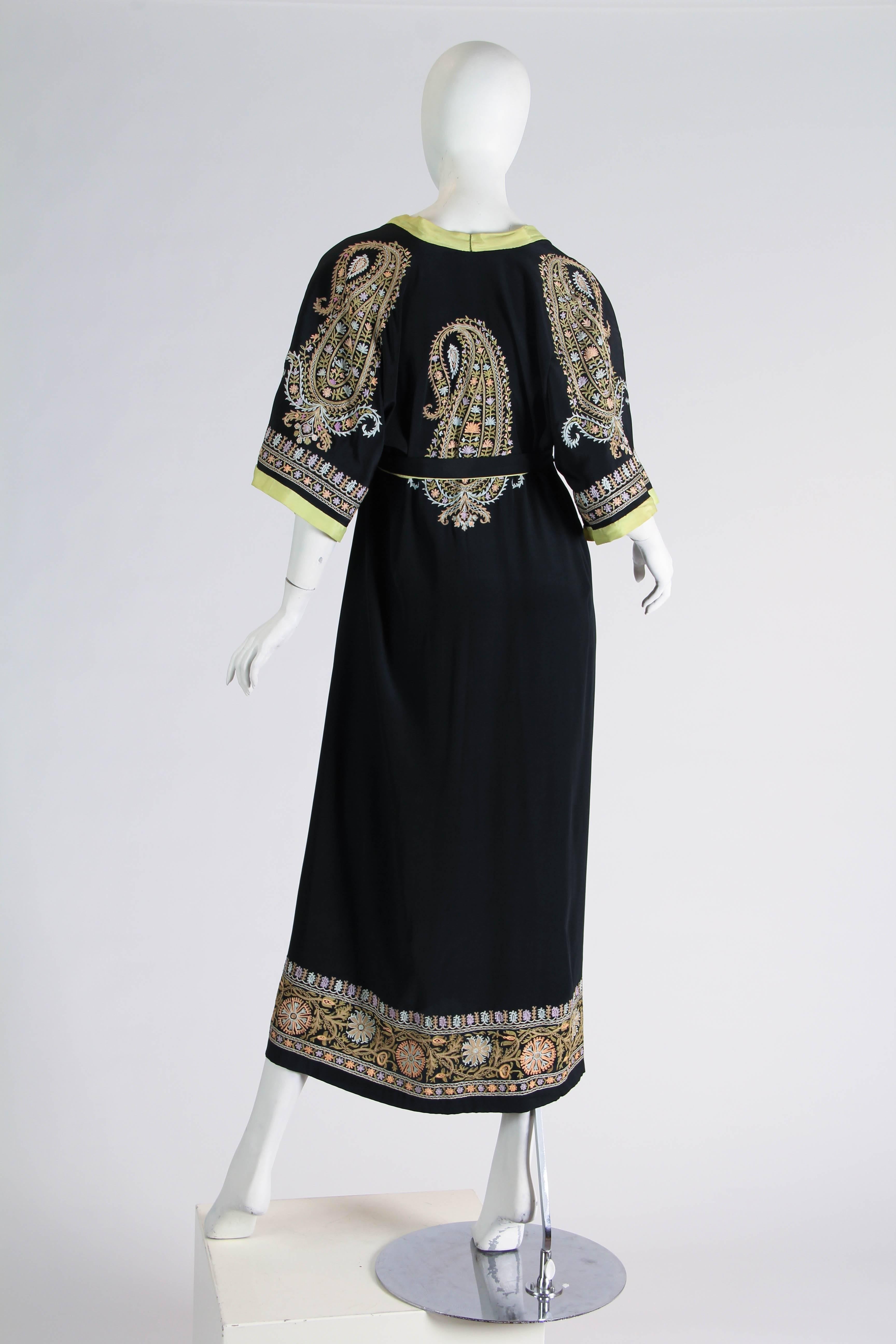 Women's 1930s Paisley embroidered Silk Robe Wrap Dress