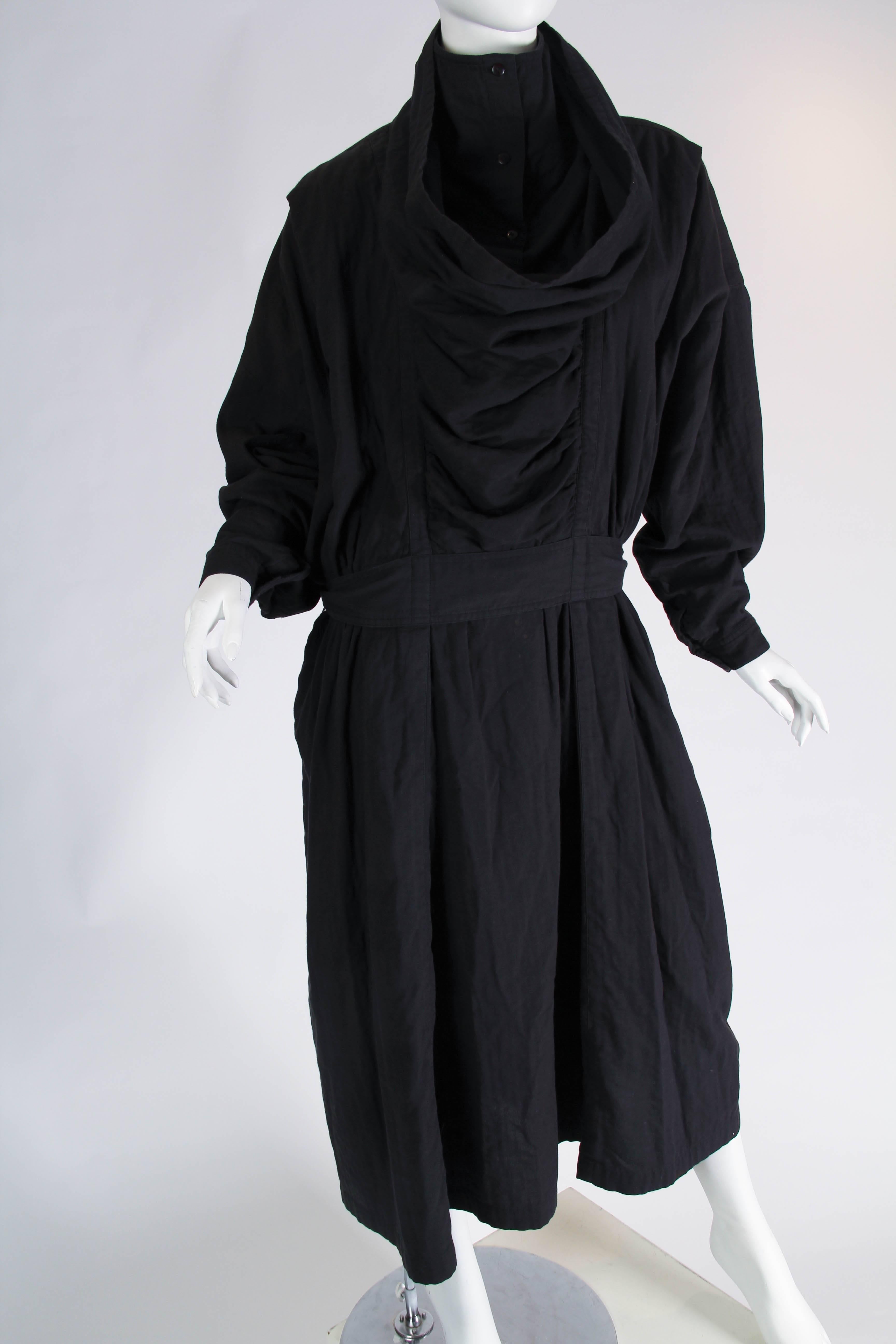 Women's 1980S ISSEY MIYAKE Black Cotton Dress With Draped Neck & Sleeves