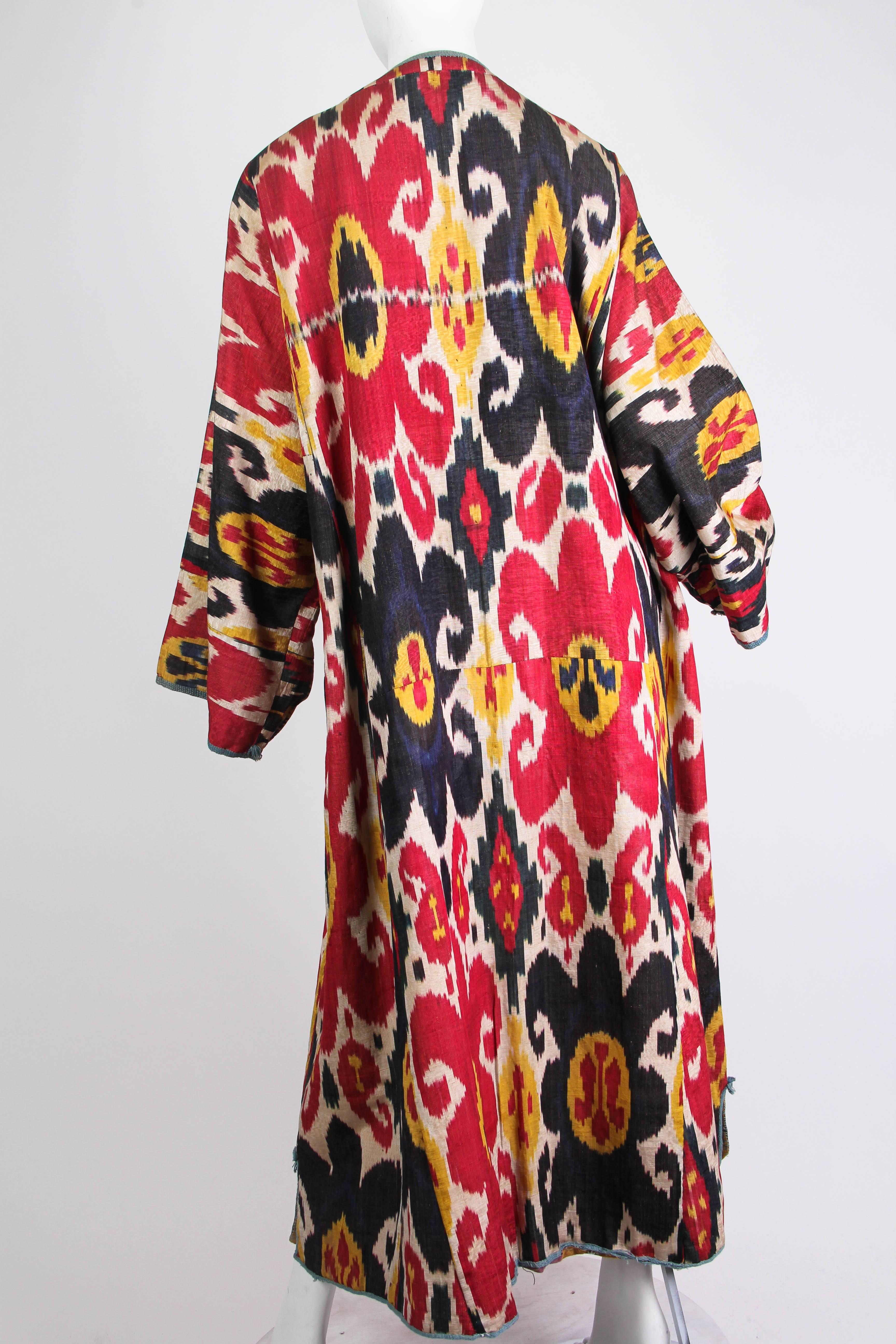 Fantastic Antique Handwoven Silk Ikat Chapan Robe  In Excellent Condition In New York, NY