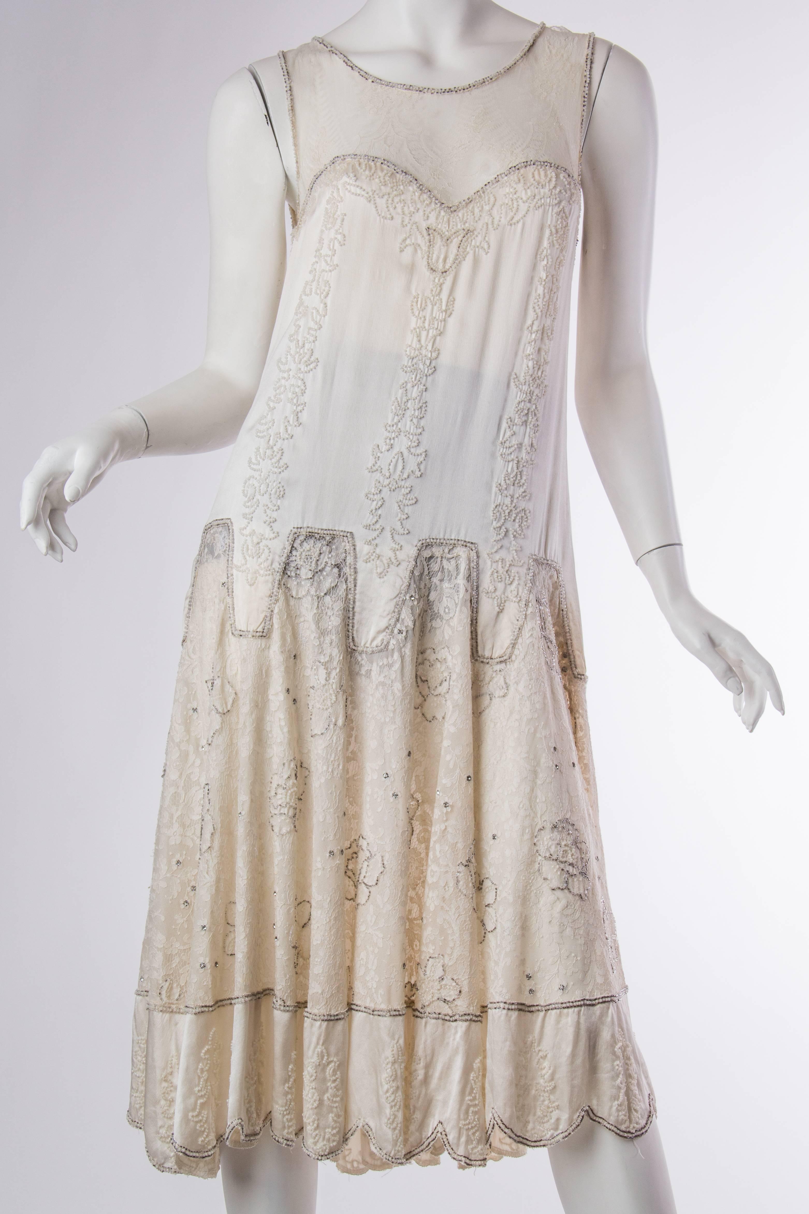 1920S  Cream Beaded Silk & Chantilly Lace Drop Waist Flapper Bridal Cocktail Dress With A Scalloped Hemline