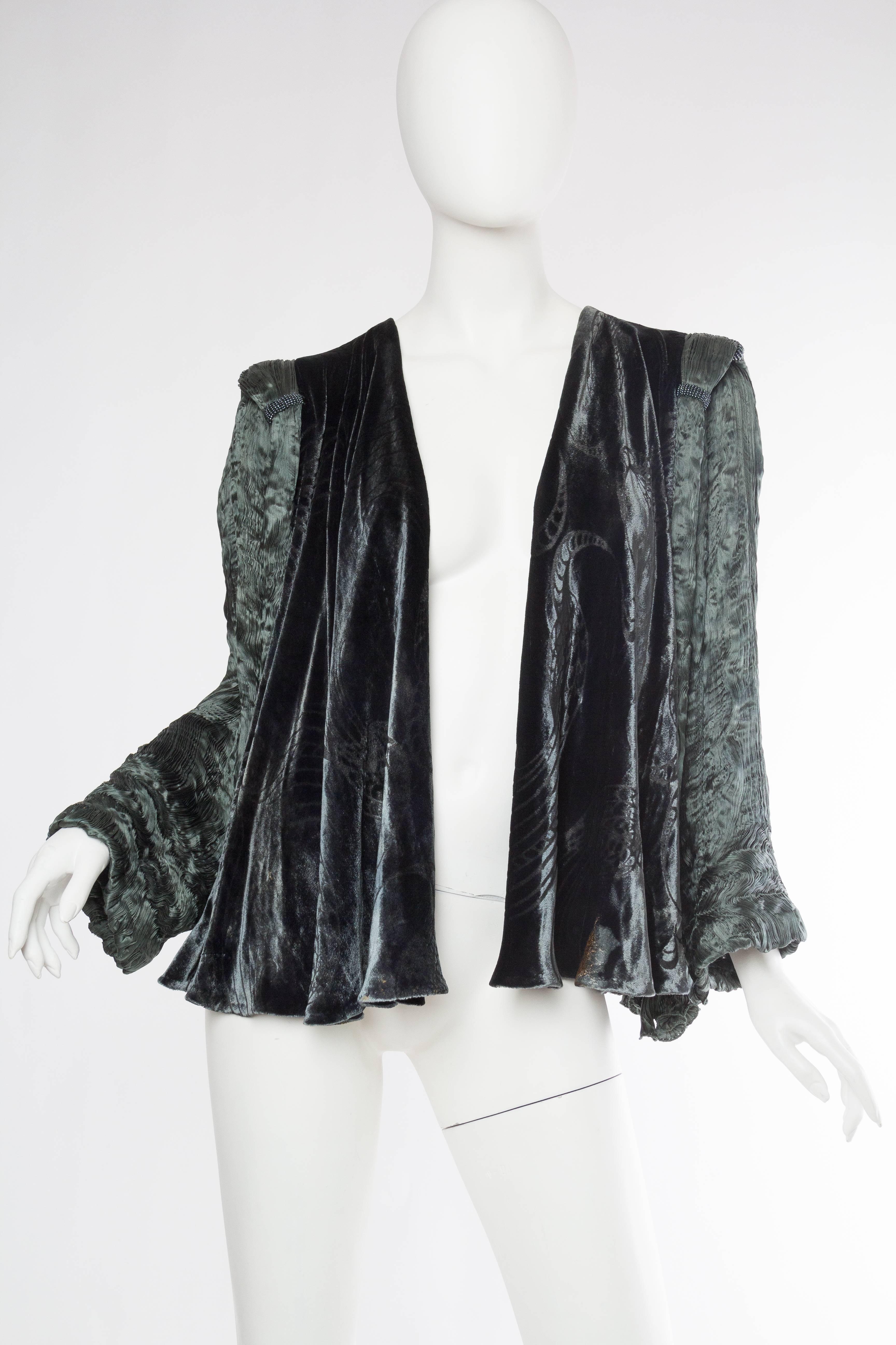 1990S PATRICIA LESTER Dark Green Haute Couture Silk Charmeuse Micro Pleated Beaded Mini Cocktail Dress Set With Velvet Trim Jacket