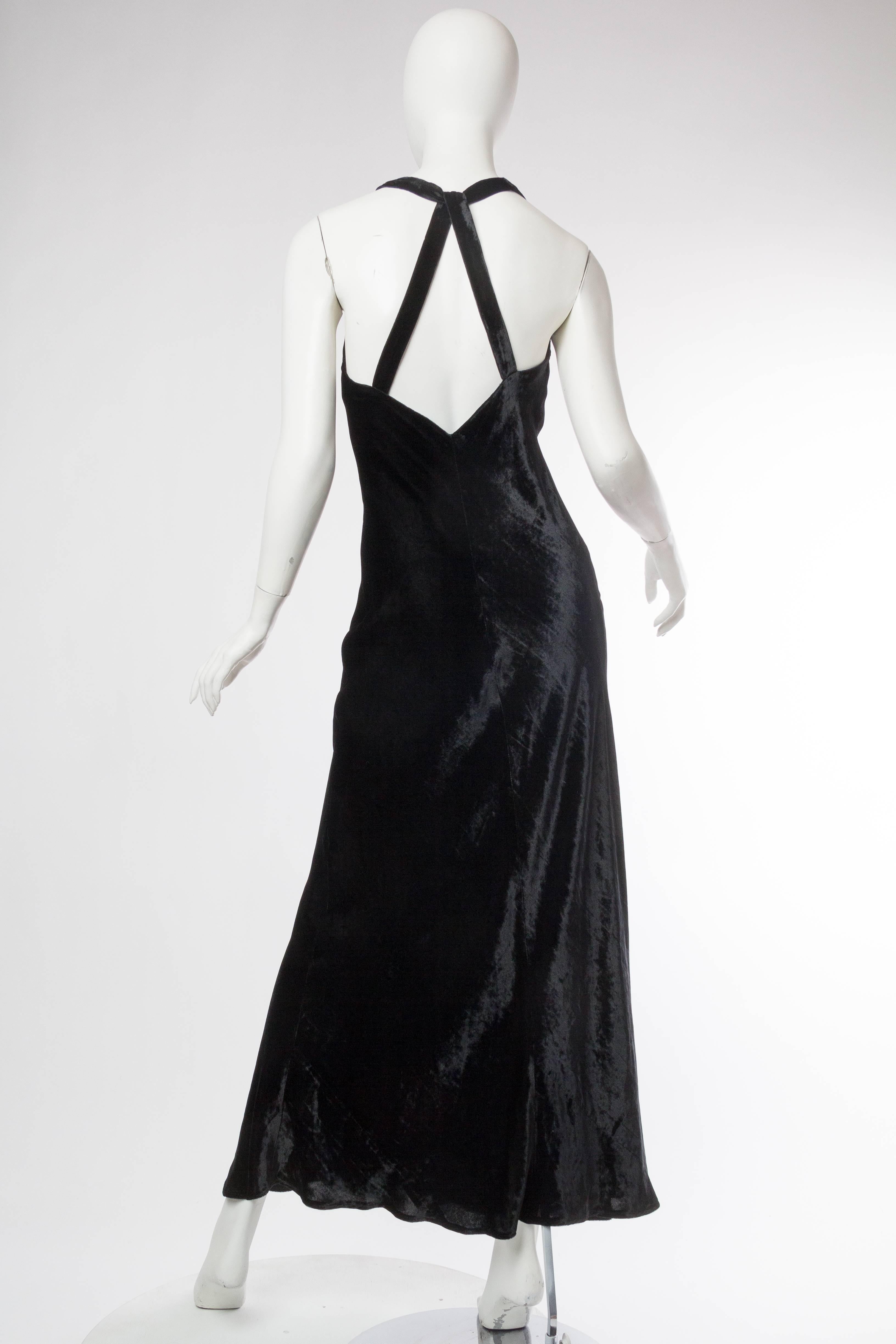 1990S DONNA KARAN Black Bias Cut Rayon & Silk Velvet 1930S Backless Style Gown In Excellent Condition For Sale In New York, NY