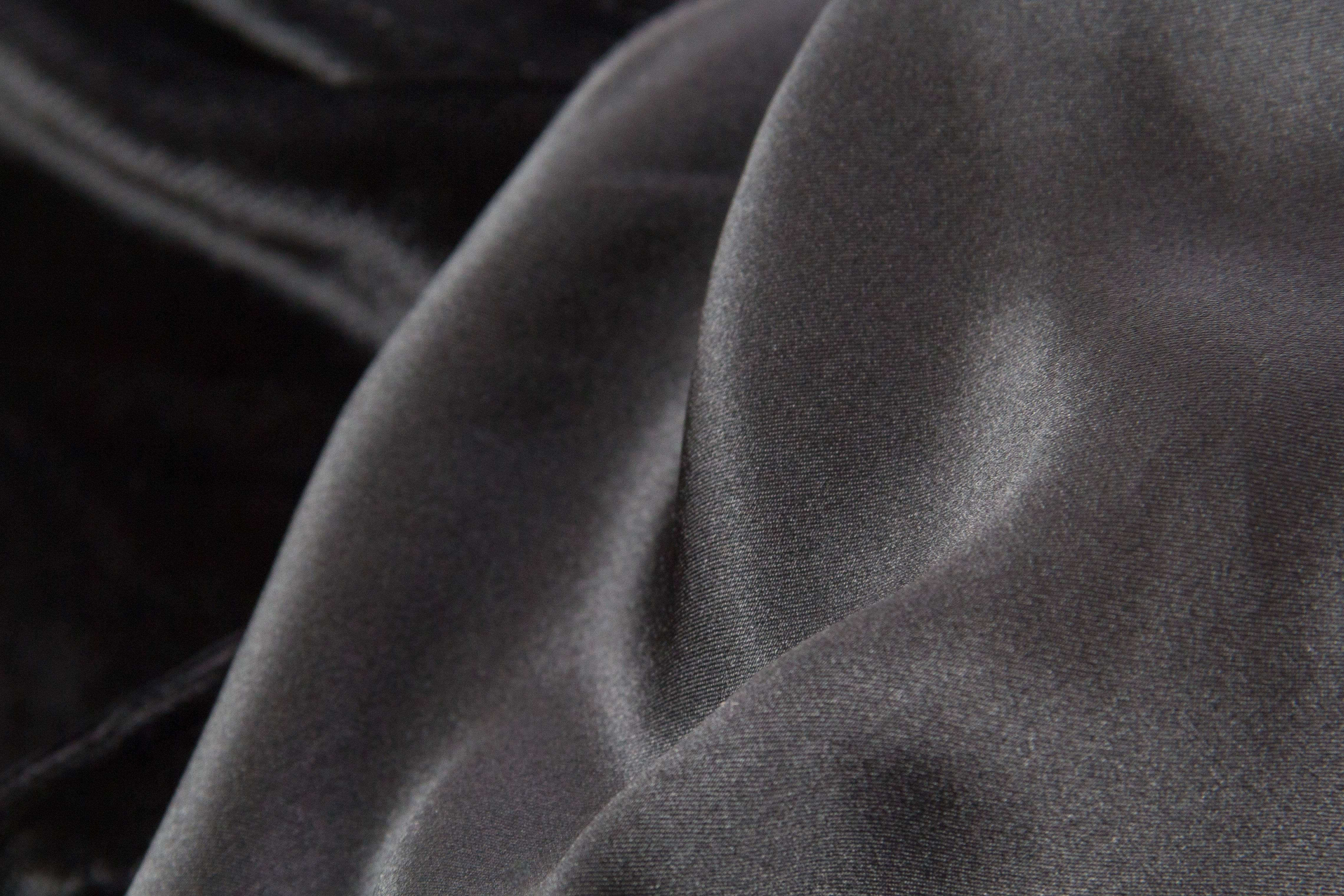 1990S DONNA KARAN Black Bias Cut Rayon & Silk Velvet 1930S Backless Style Gown For Sale 4