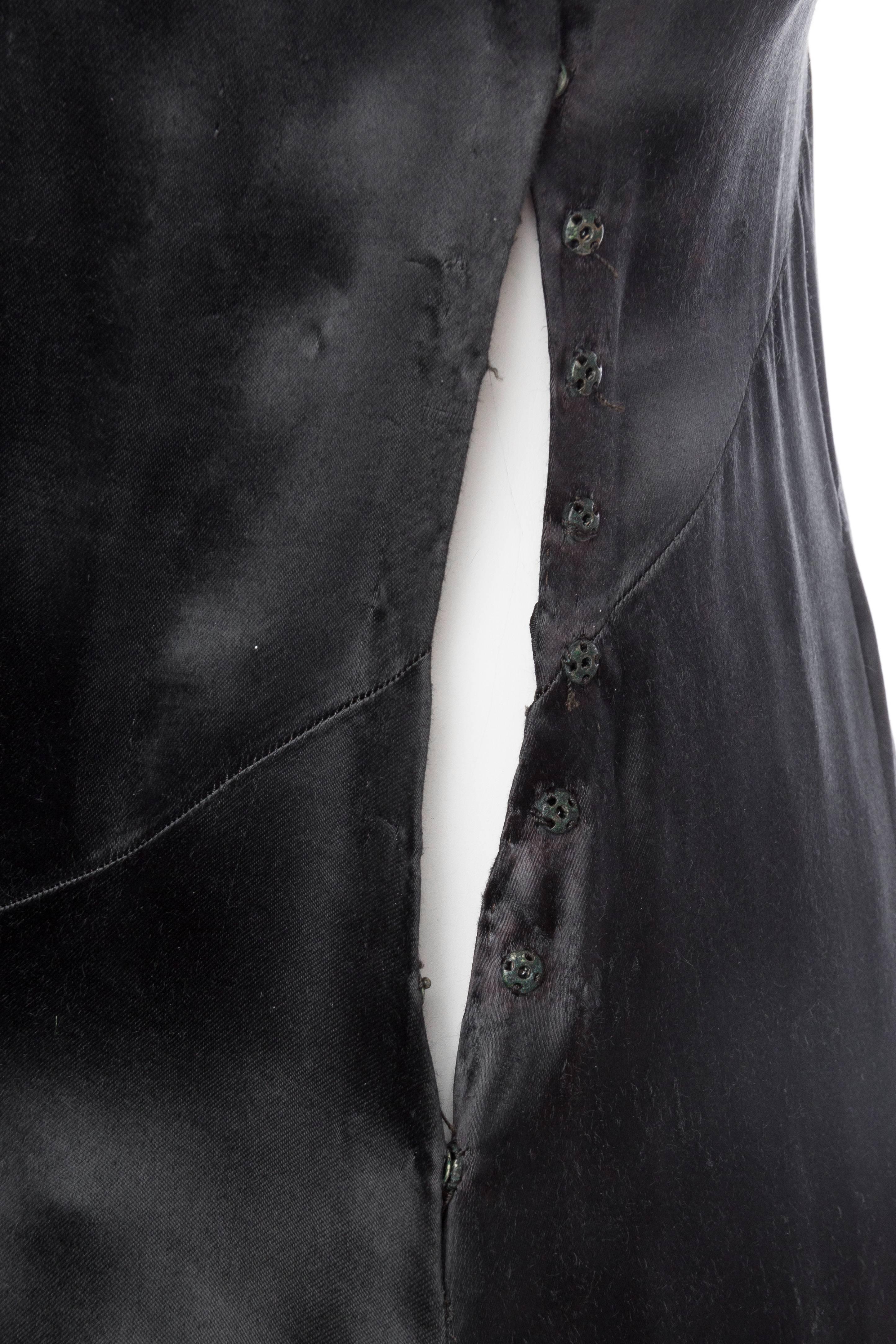 1930S Black Silk Satin Halter Bow Neck Gown For Sale 4