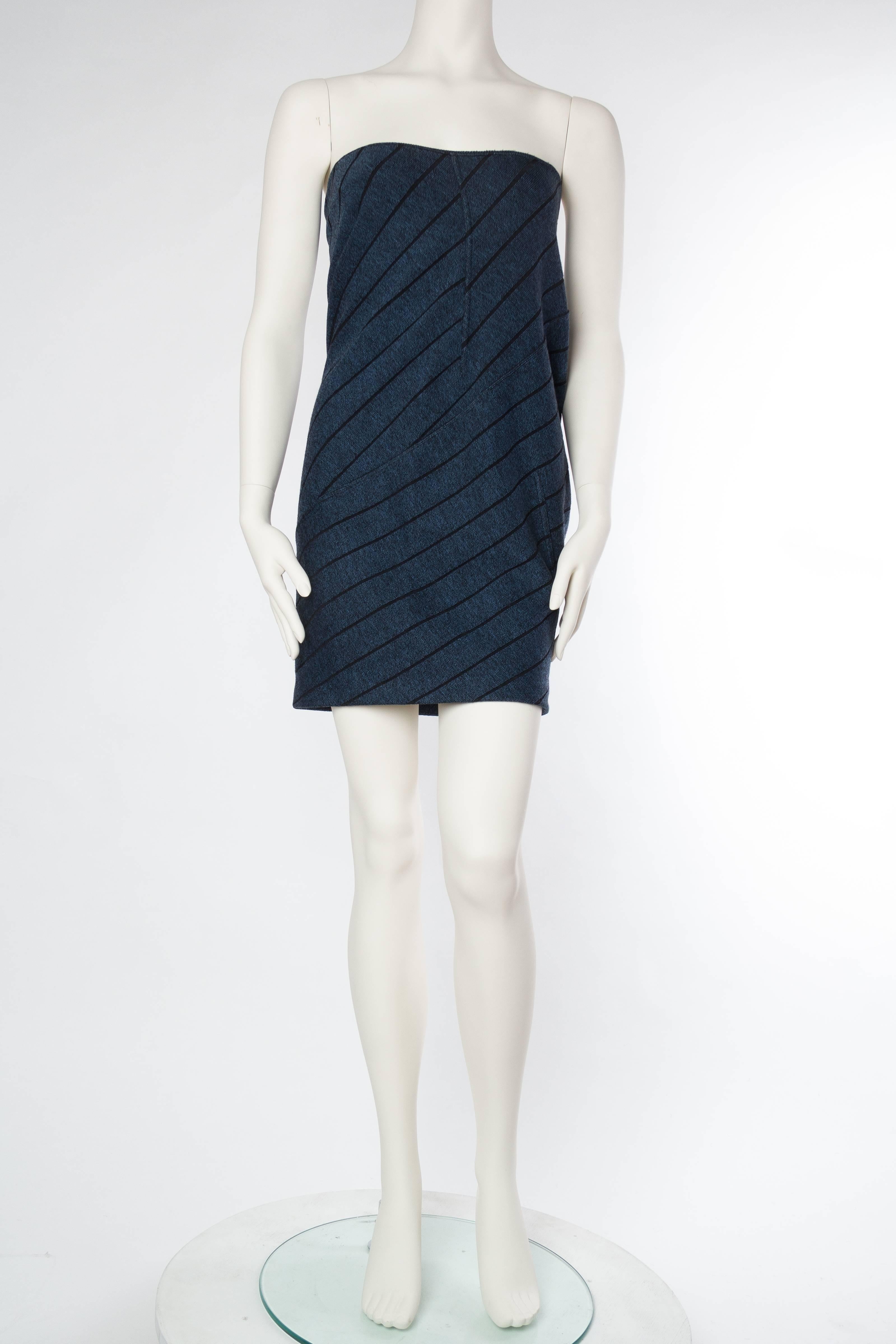 1980S AZZEDINE ALAIA Blue & Black Rayon Blend Knit High-Waisted Skirt For Sale 1