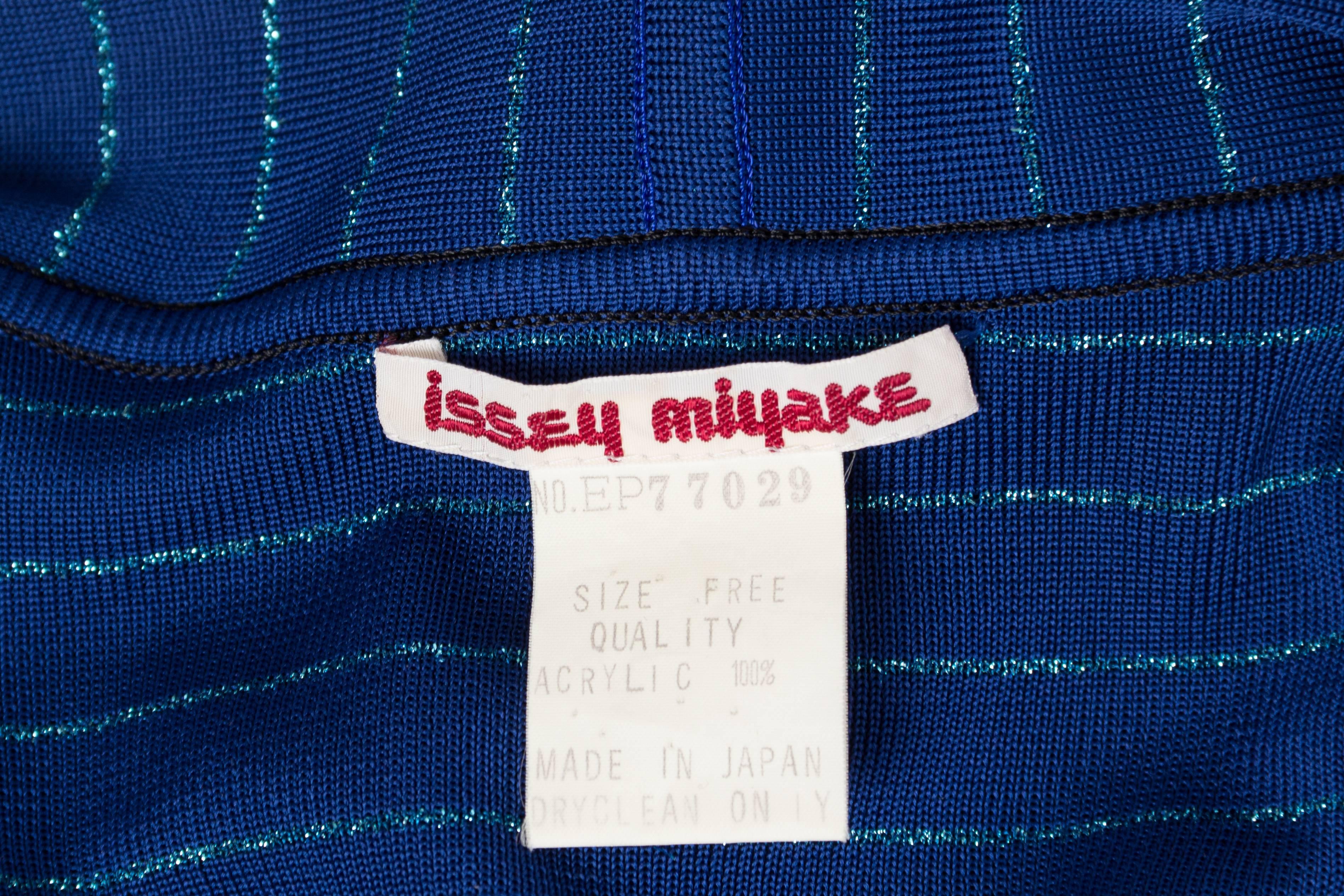 1970S ISSEY MIYAKE Black & Blue Knit Jersey Cardigan Belted Dress For Sale 5