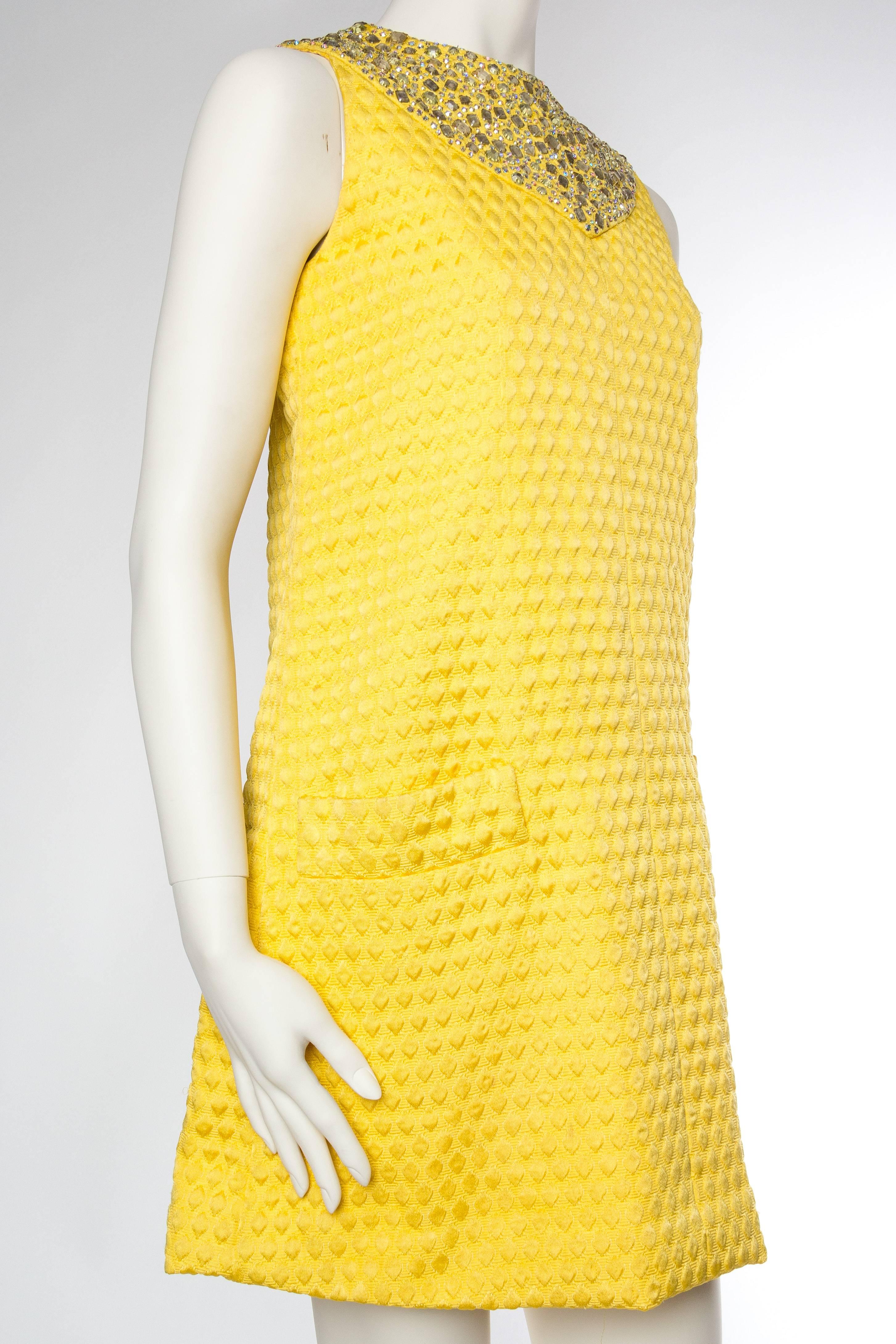 Women's 1960 OSCAR DE LA RENTA Yellow Geometric Rayon Blend Matelassé Cocktail Dress Wi