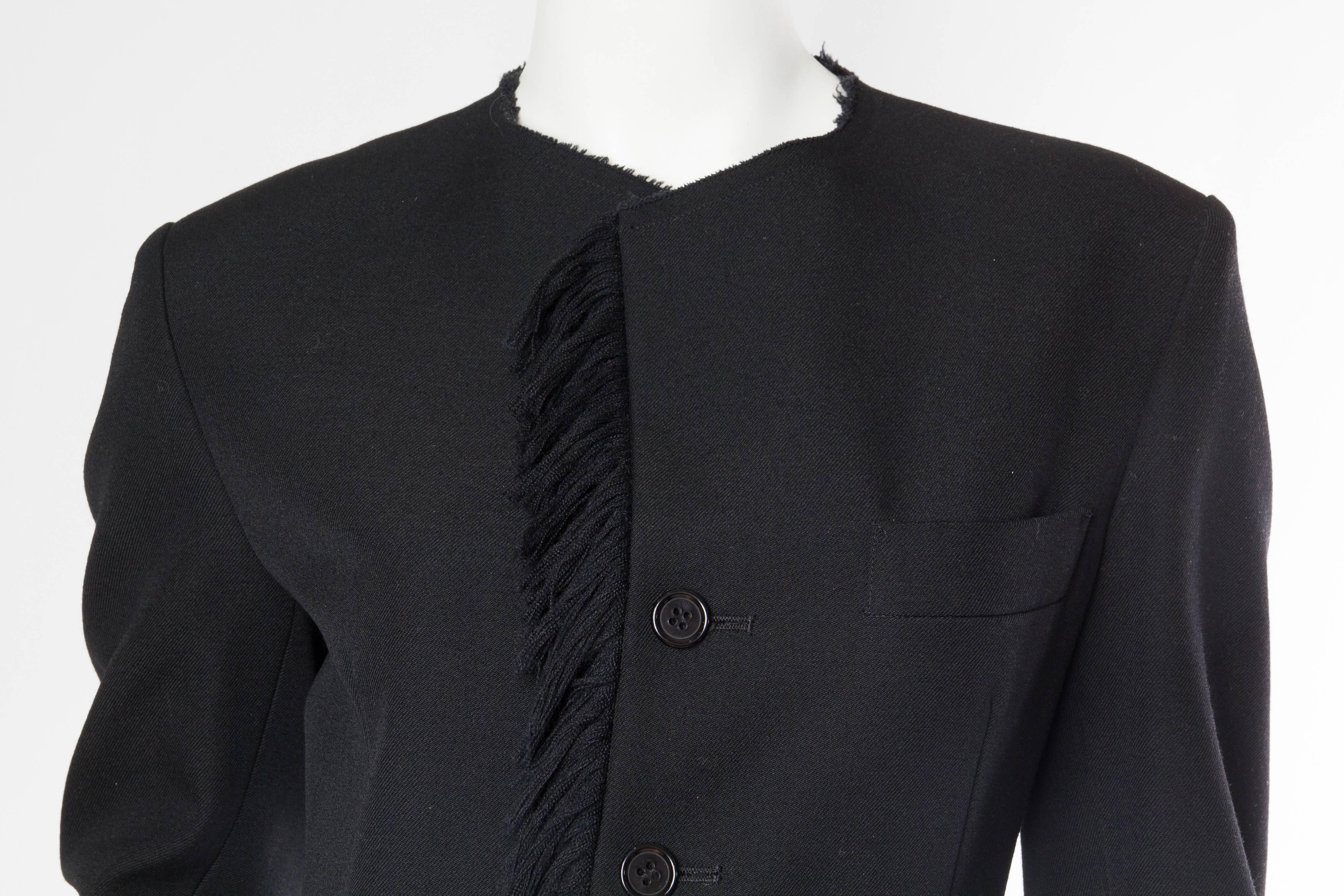 Yohji Yamamoto, cappotto anni '80 in twill di lana nero a coda alta con frange in vendita 2