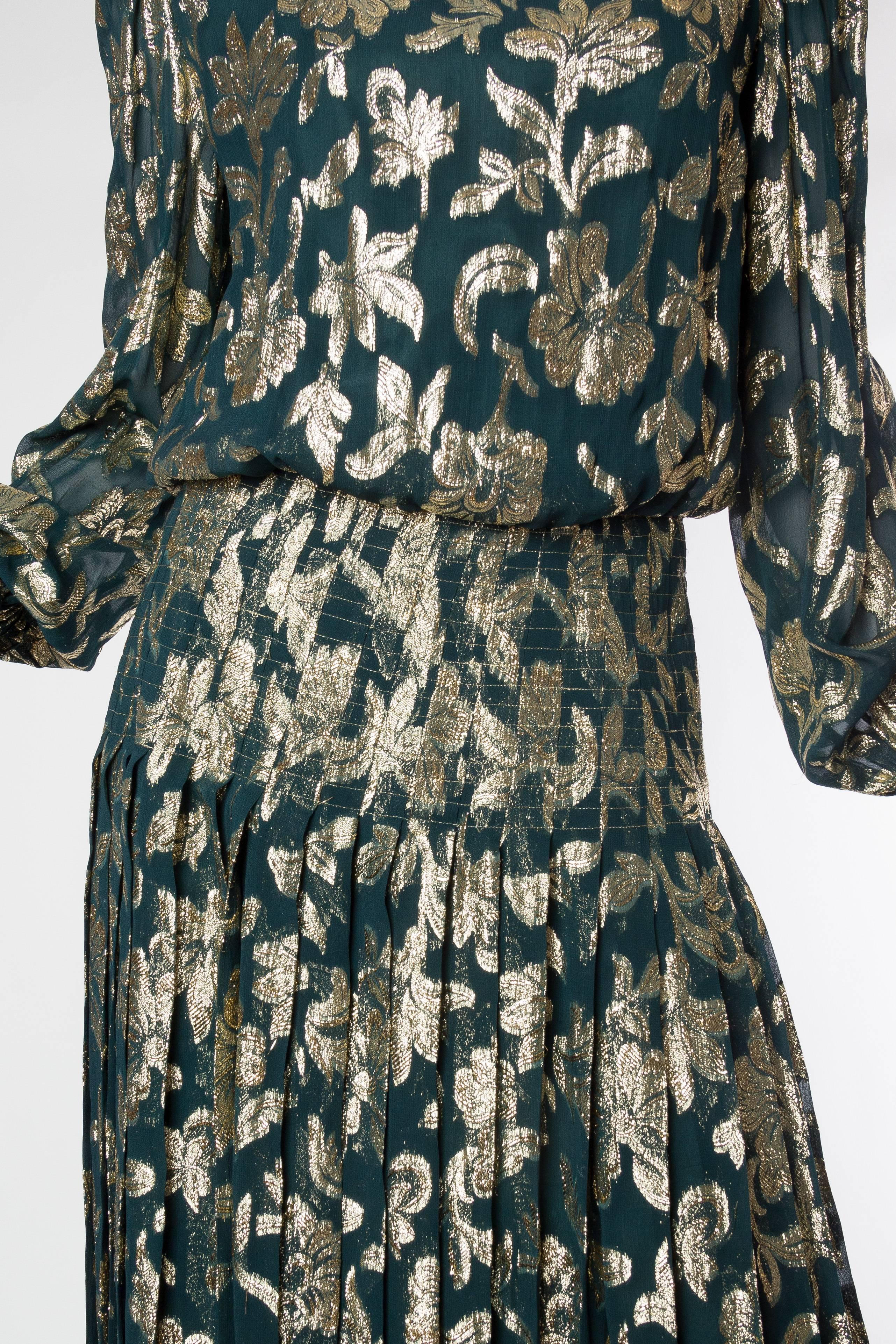 Women's 1970s Gold Lamé Chiffon Gown