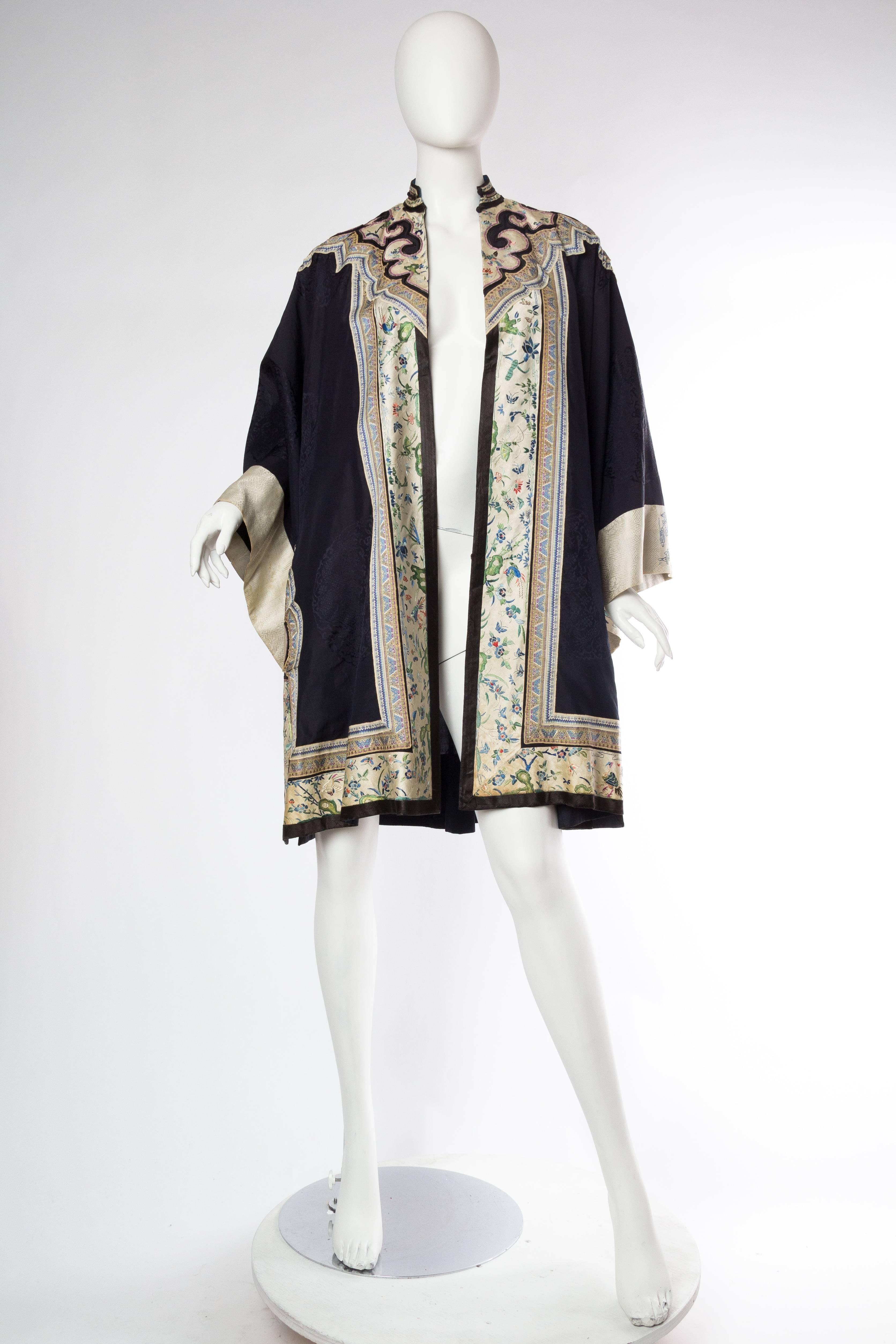 Nero Cappotto antico cinese ricamato del 1890, in stile vittoriano in vendita