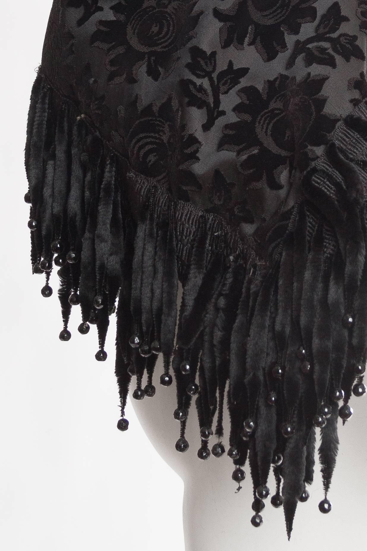 Women's Victorian Black Silk 1880 Venetian Hand Woven Soprarizzo Velvet Dolman Jacket W For Sale
