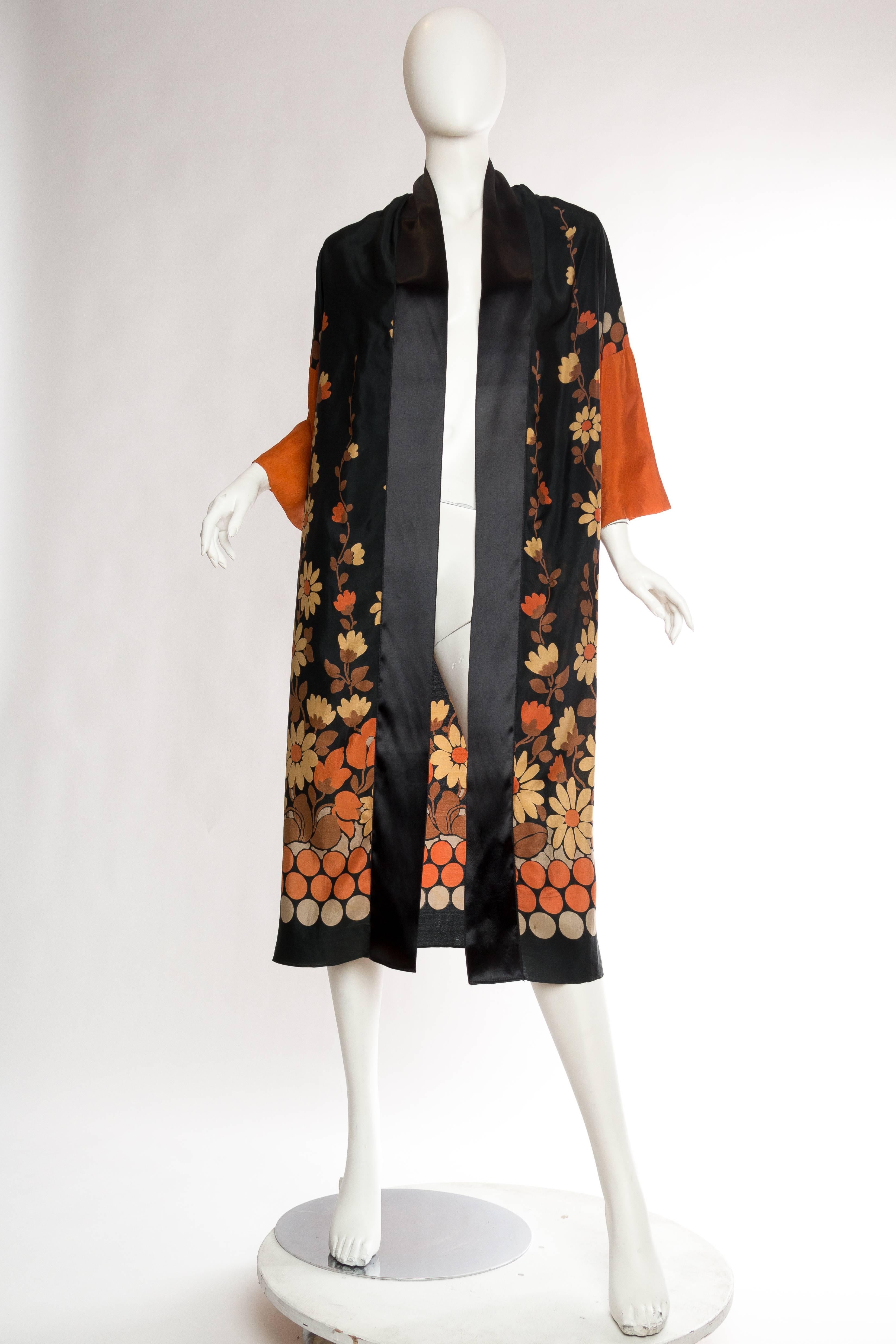 1920s dressing gown