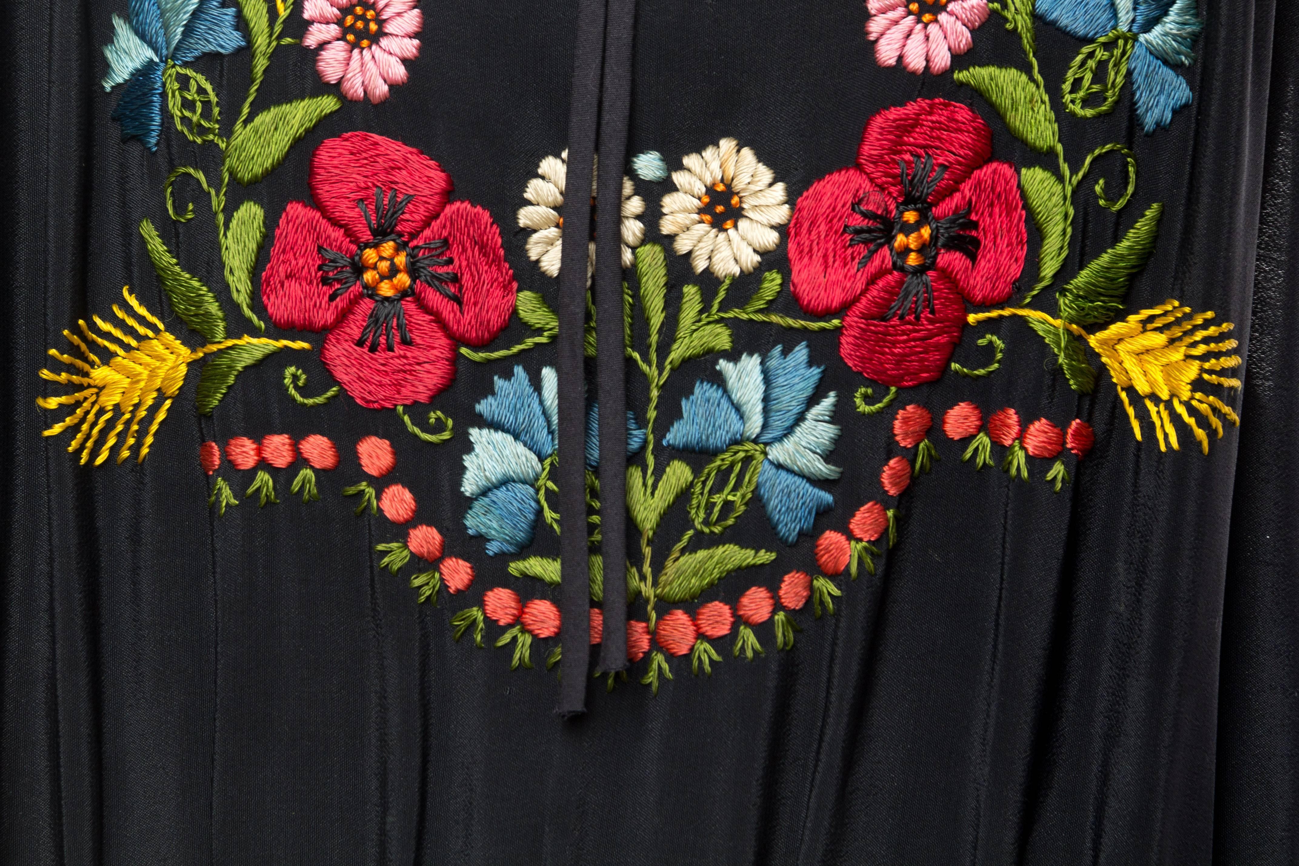MORPHEW COLLECTION Black Rayon Bohemian Embroidered Dress With Flowers & Hand S 4