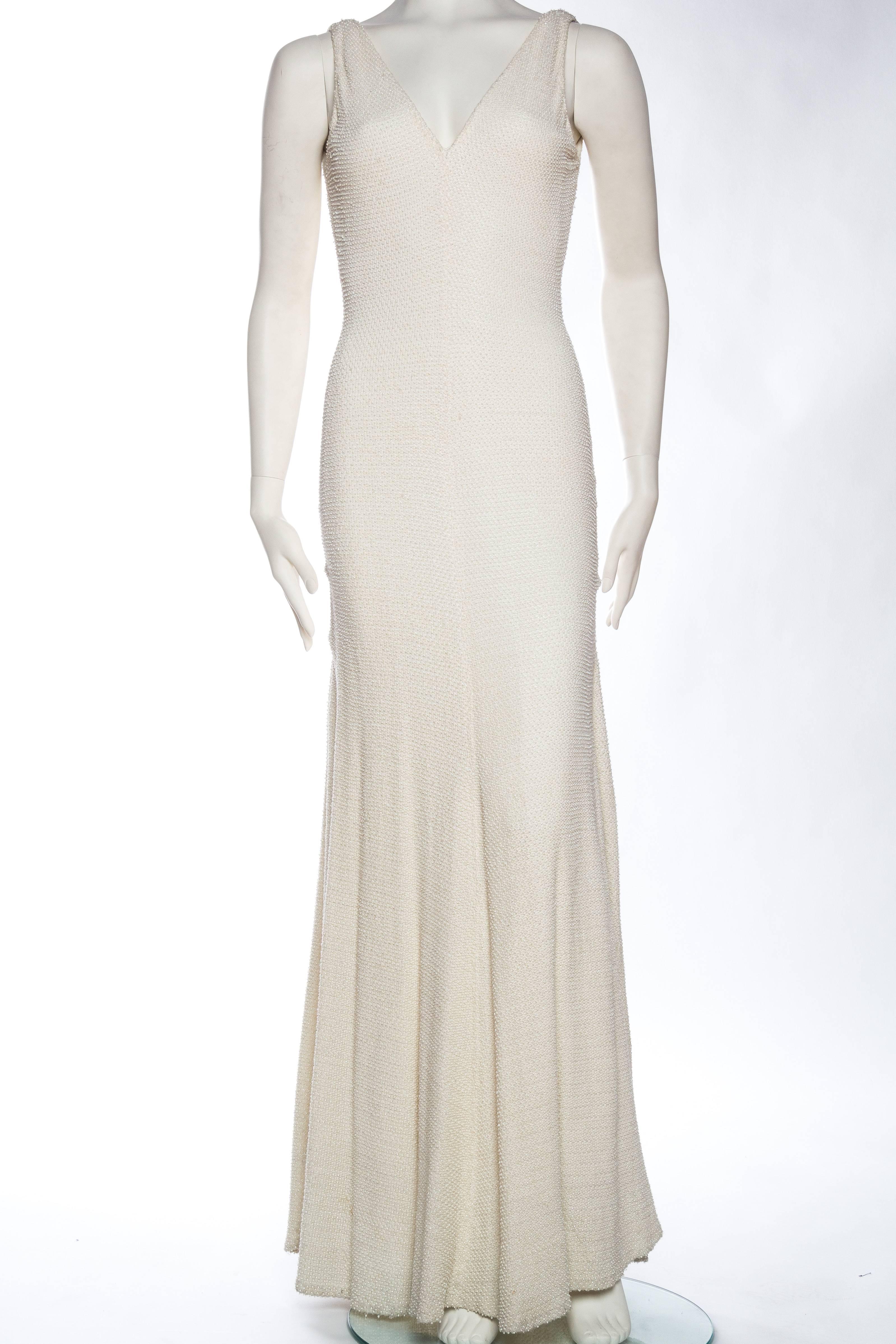 Slinky Beaded Backless Carmen Marc Valvo Gown  In Excellent Condition In New York, NY