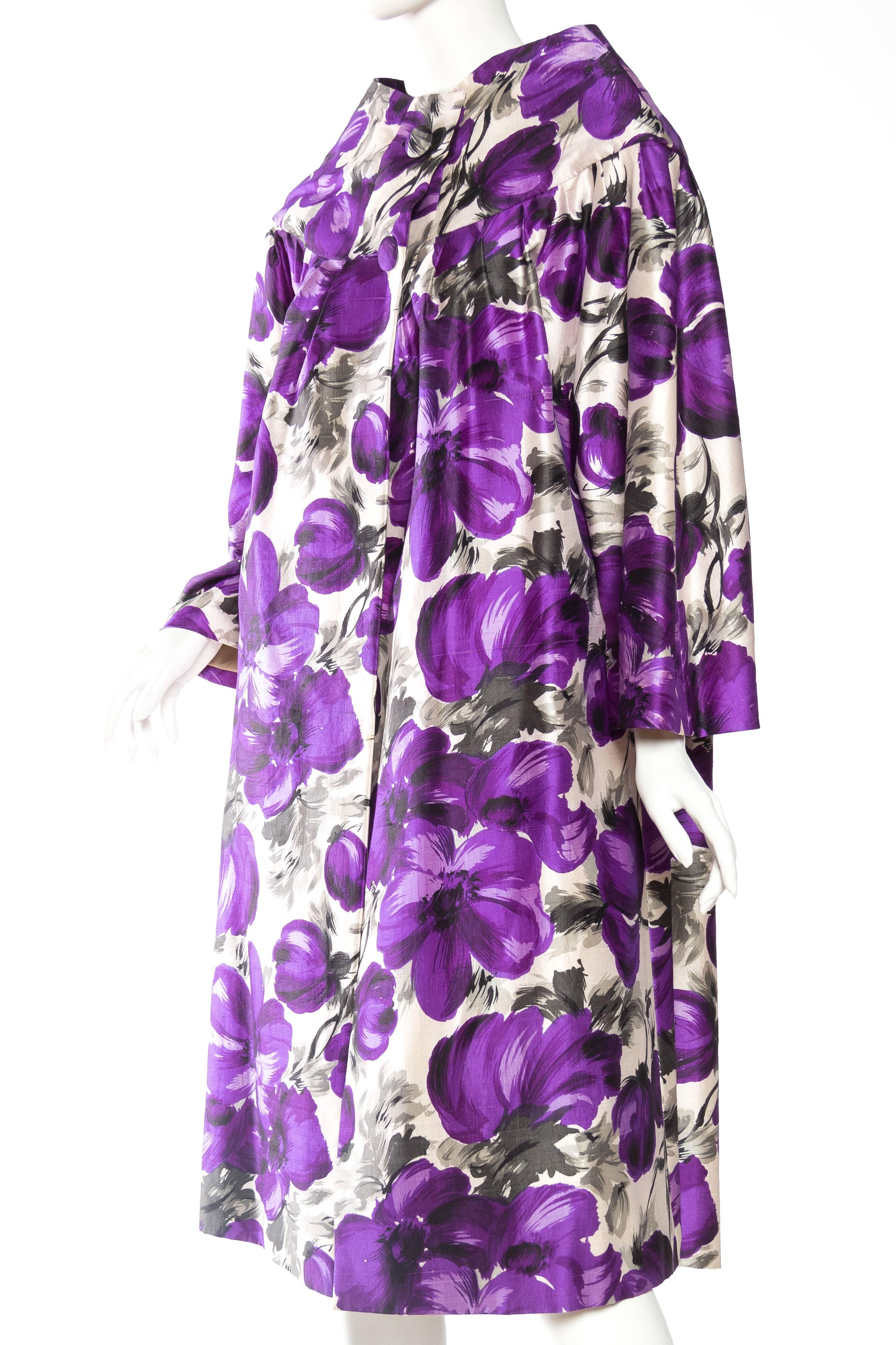 Gorgeous Floral Printed Silk Lightweight Coat from the 1950s 1