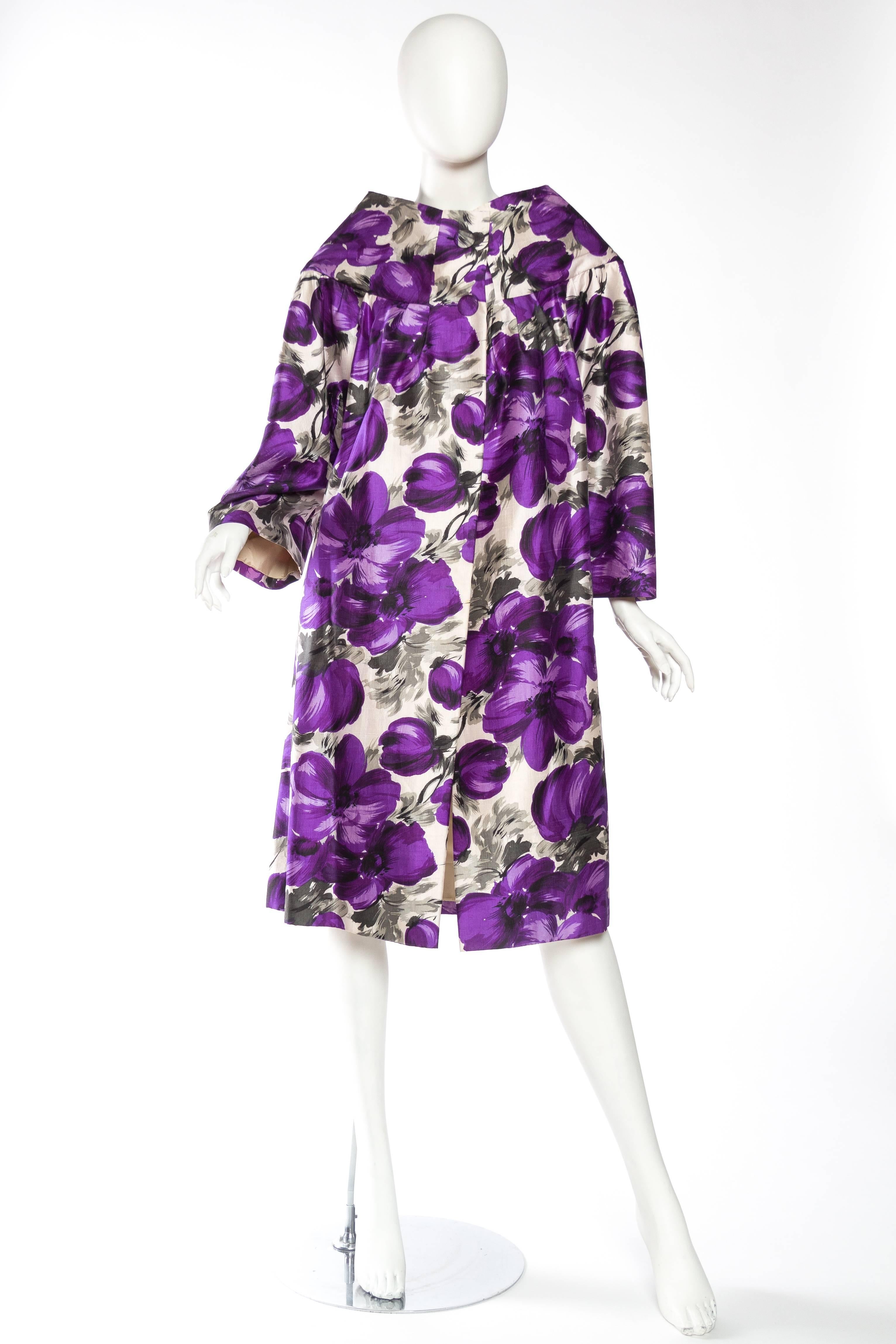 Purple Gorgeous Floral Printed Silk Lightweight Coat from the 1950s