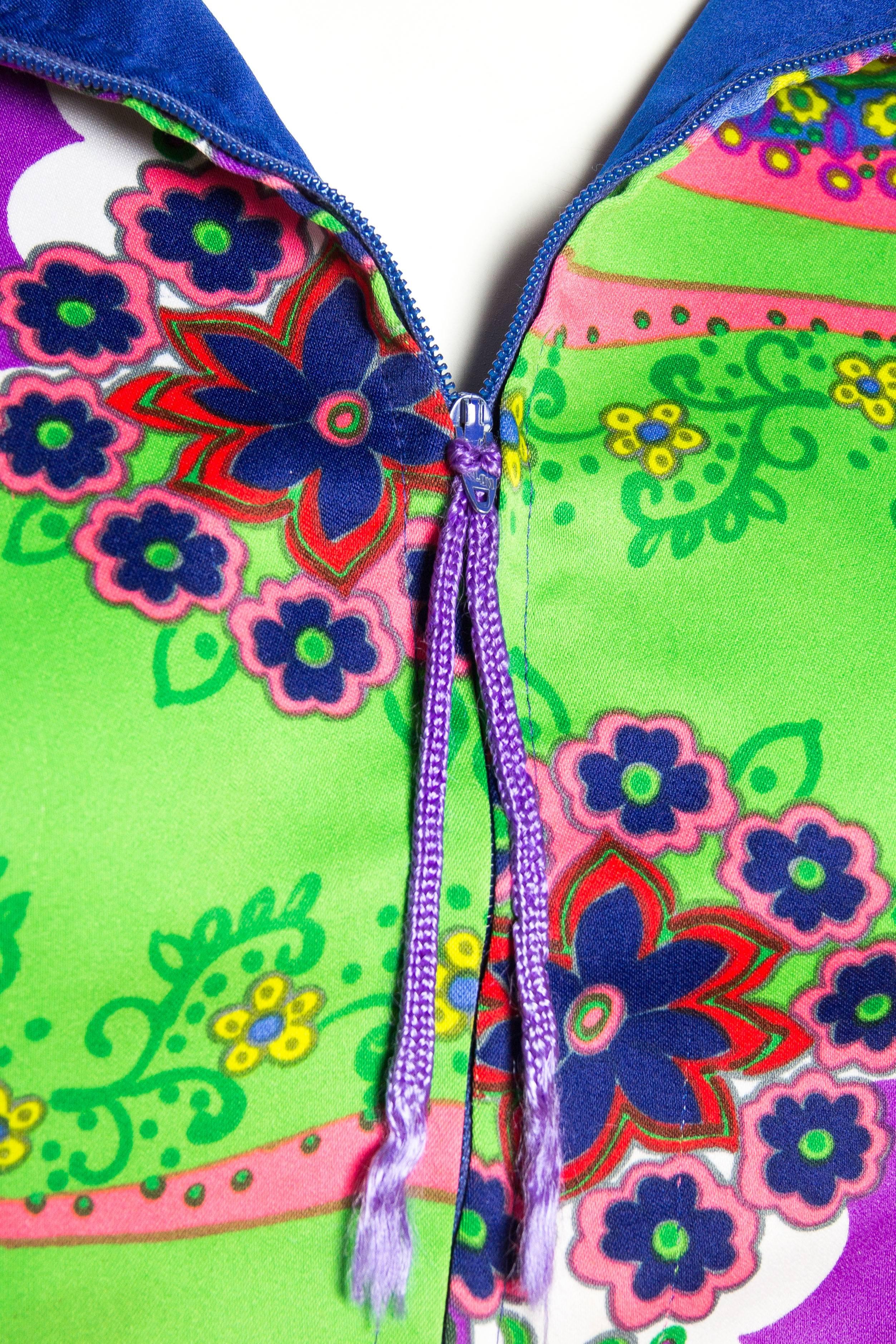 1970S Multicolor Psychedelic Polyester Empire Waist Bell Sleeve Hooded Dress Wi 3