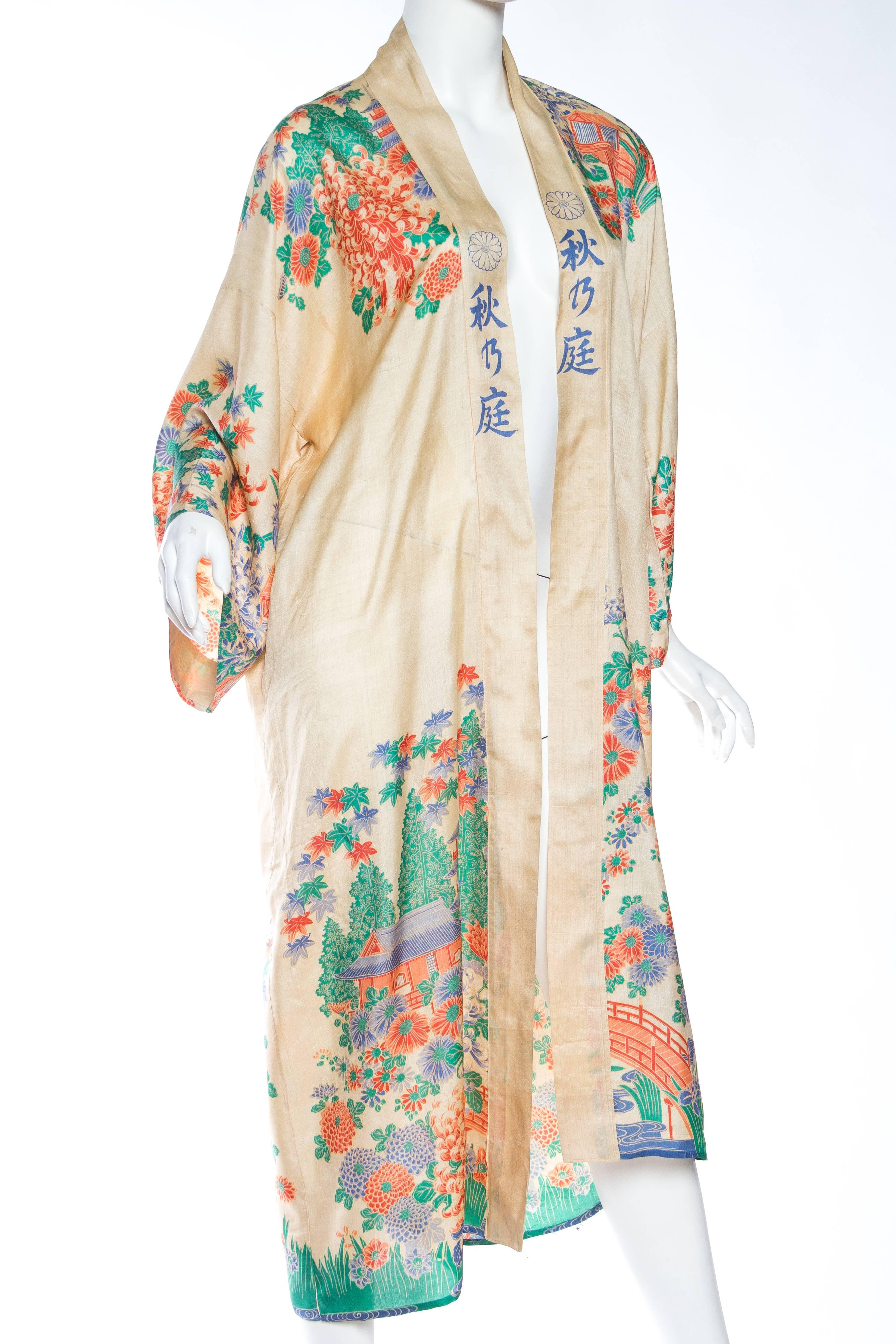 Beige 1920s Silk Kimono