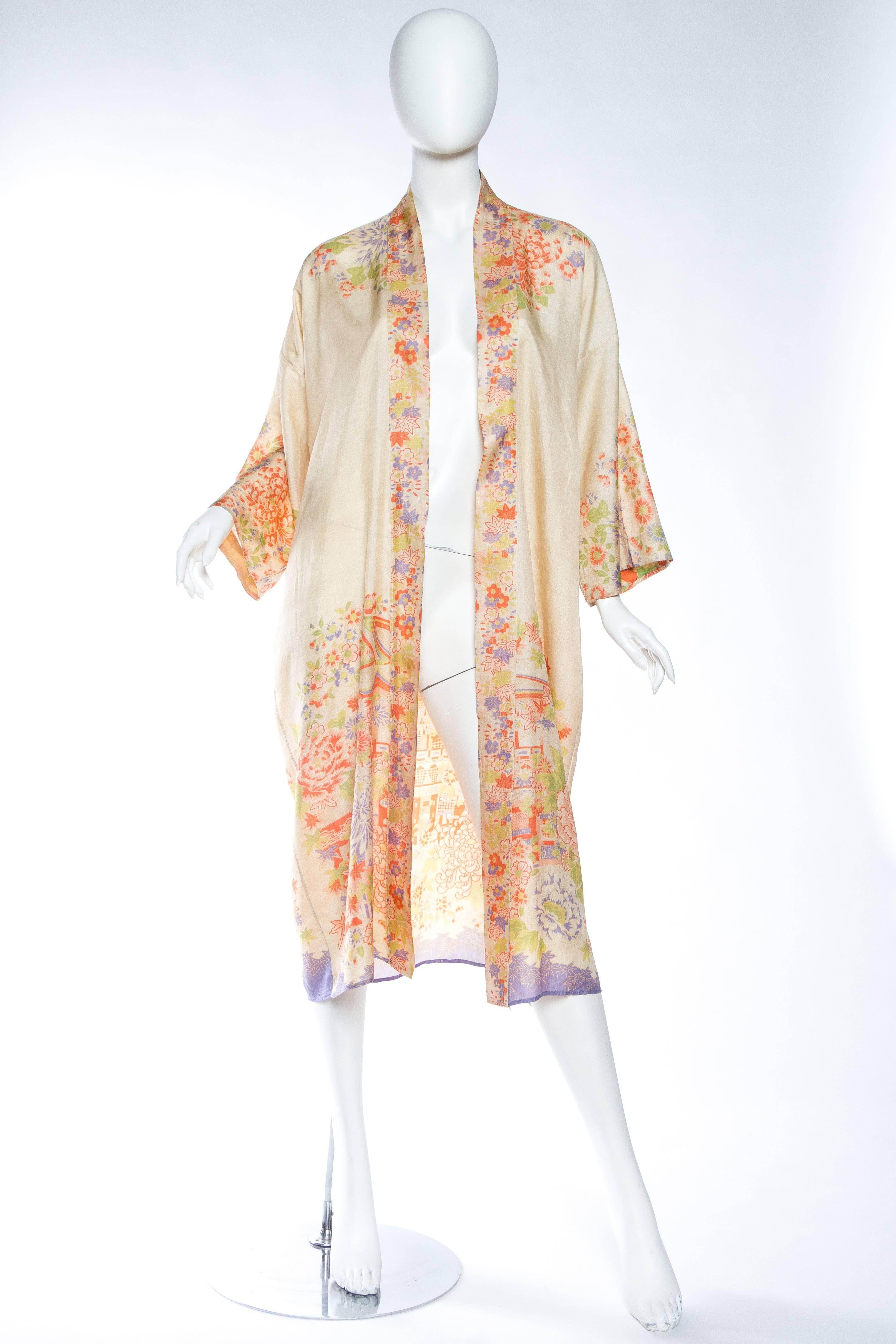 Beige 1920s Silk Kimono