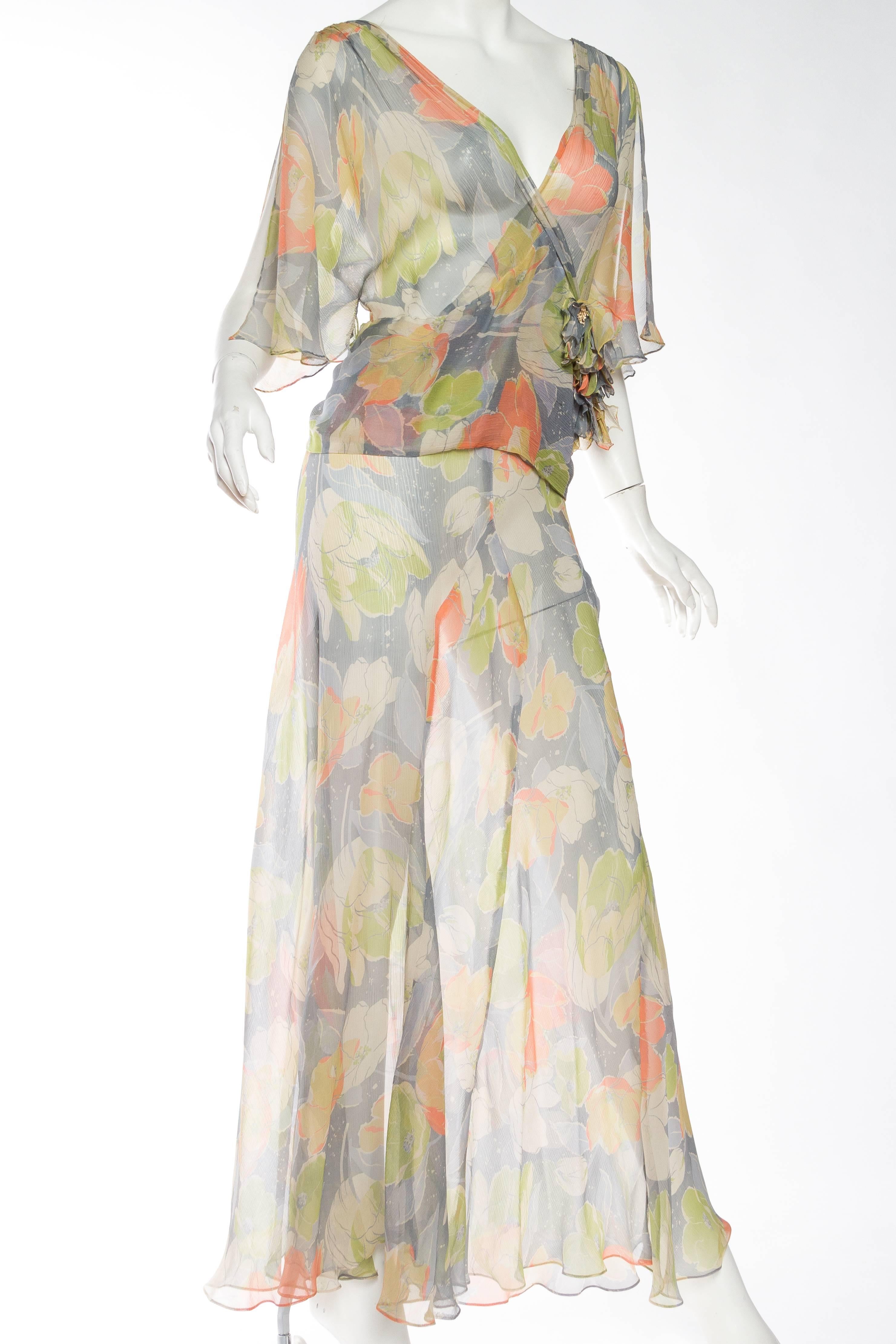 Beautifully Finished Sheer 1930s Bias-Cut Floral Silk Chiffon Dress In Excellent Condition In New York, NY