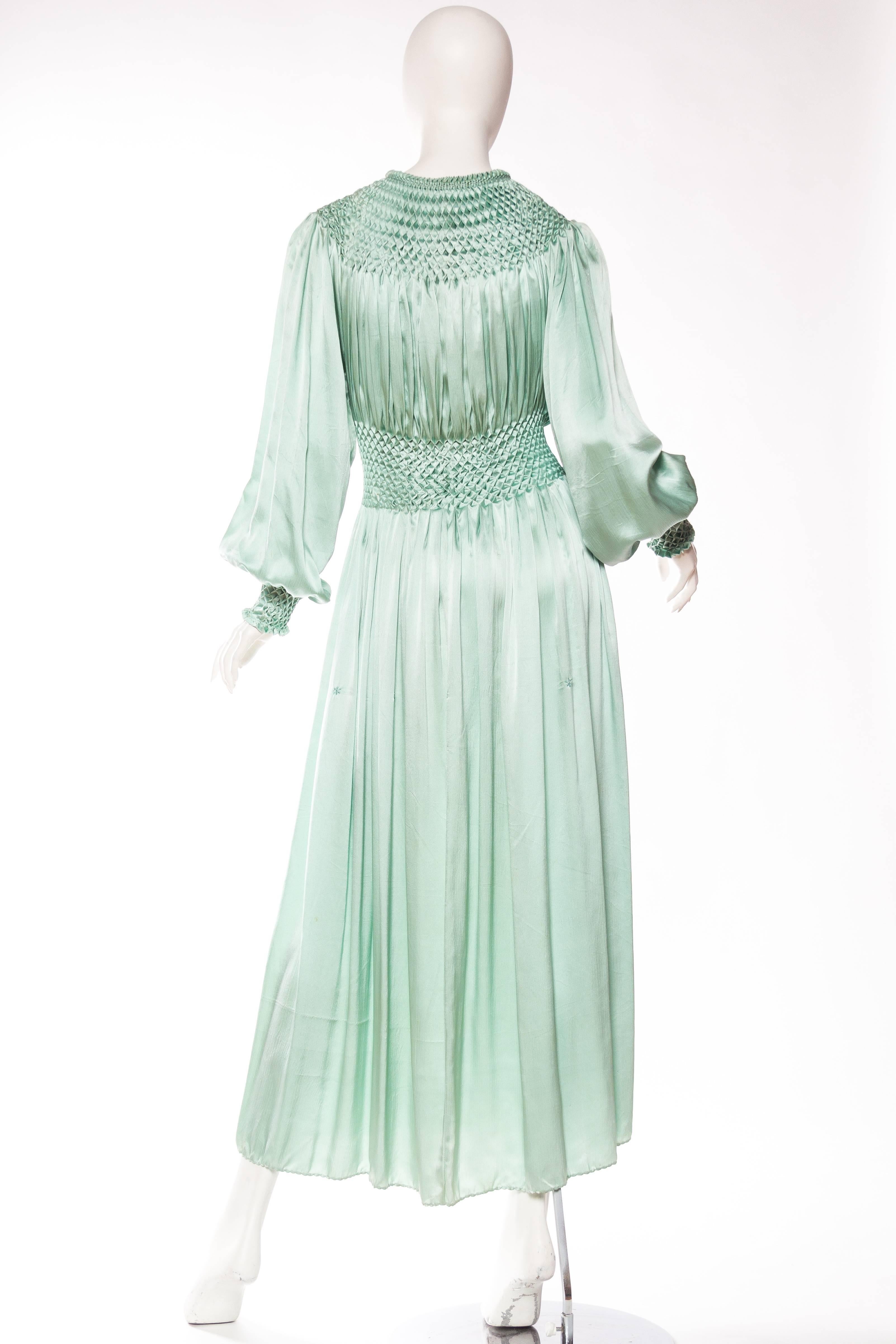 1930s 1940s Silk Dressing Gown In Excellent Condition In New York, NY