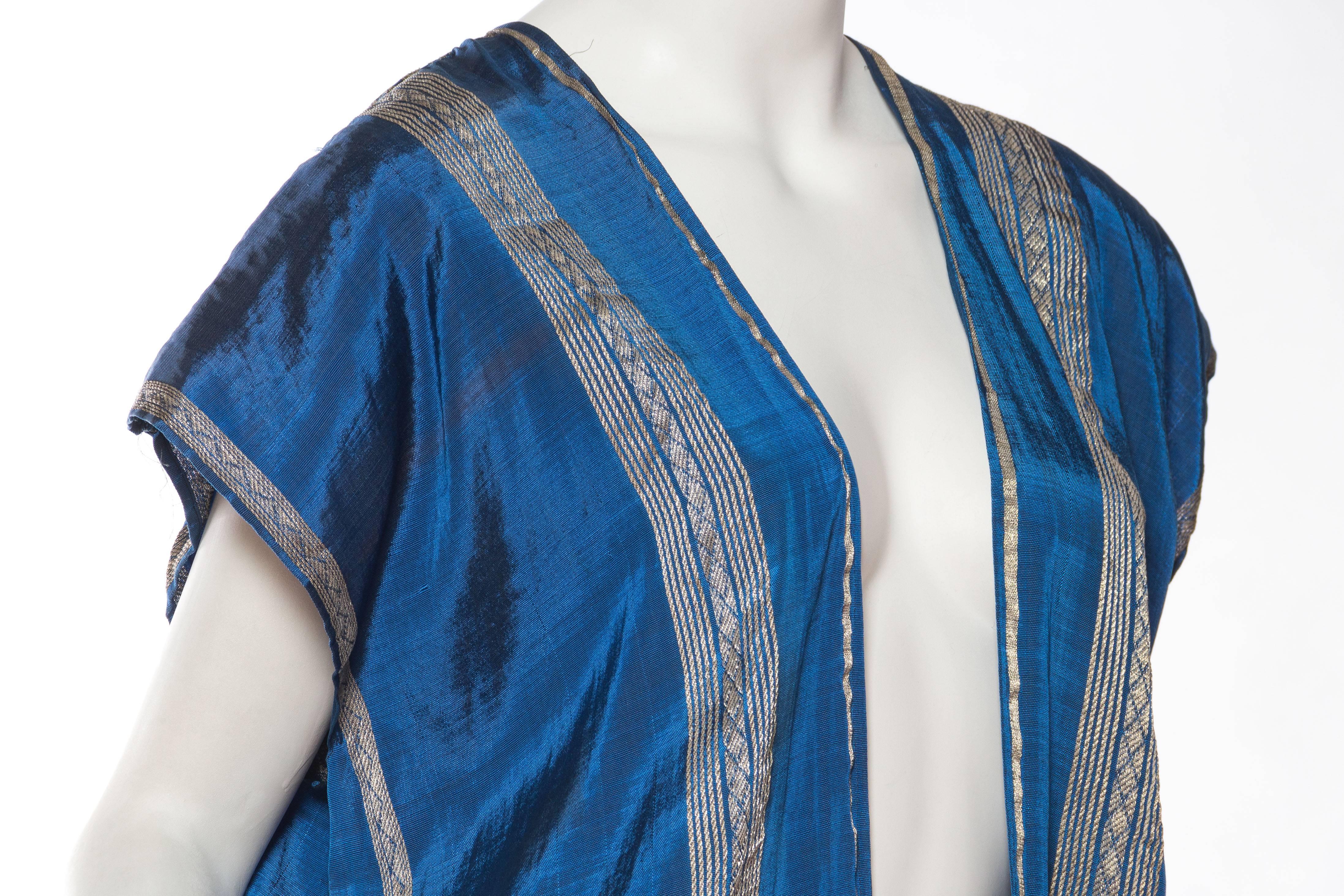1930S Chaleco Kaftán Tejido a Mano Azul Mezcla De Rayón Con Hilos De Plata Verdadera en venta 4
