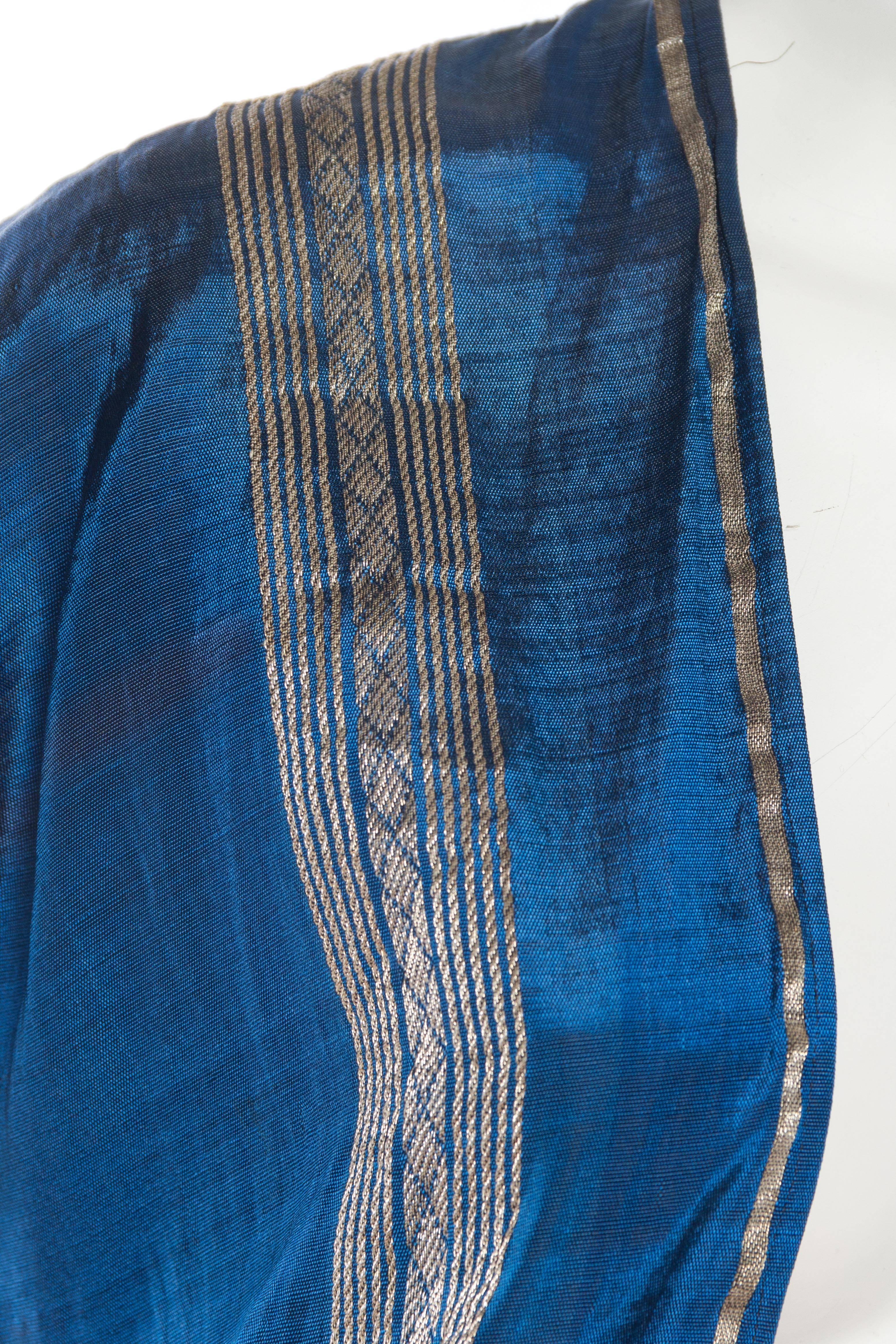 1930S Chaleco Kaftán Tejido a Mano Azul Mezcla De Rayón Con Hilos De Plata Verdadera en venta 7