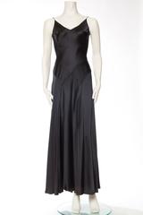 Robe De Cocktail En Soie Rose Pailletée - Taille 4 - Coupe Taille Empire - Marque Carmen Marc Valvo - Excellent état