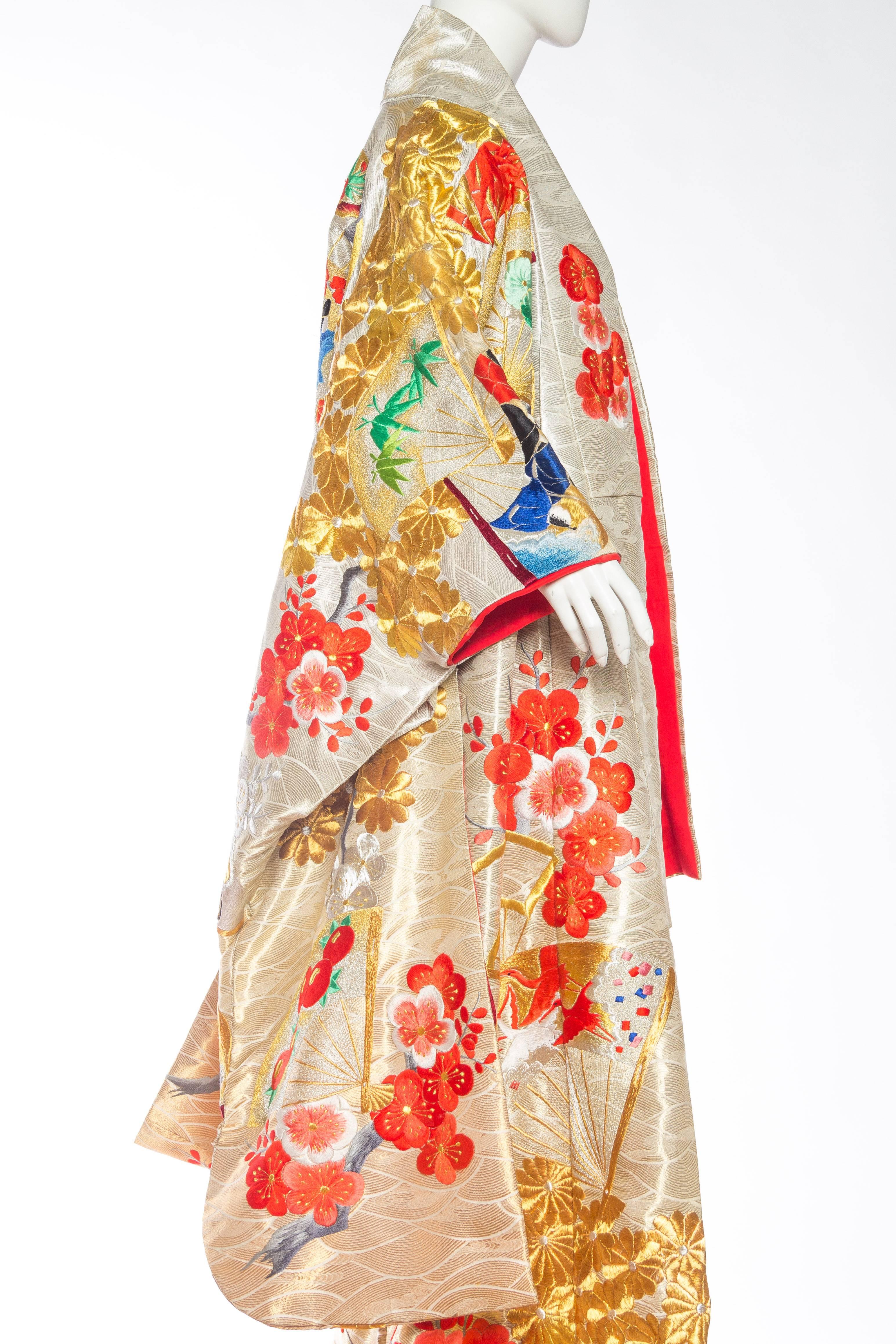 Japanese Kimono Embroidered with Dancing Figures and Fans 1