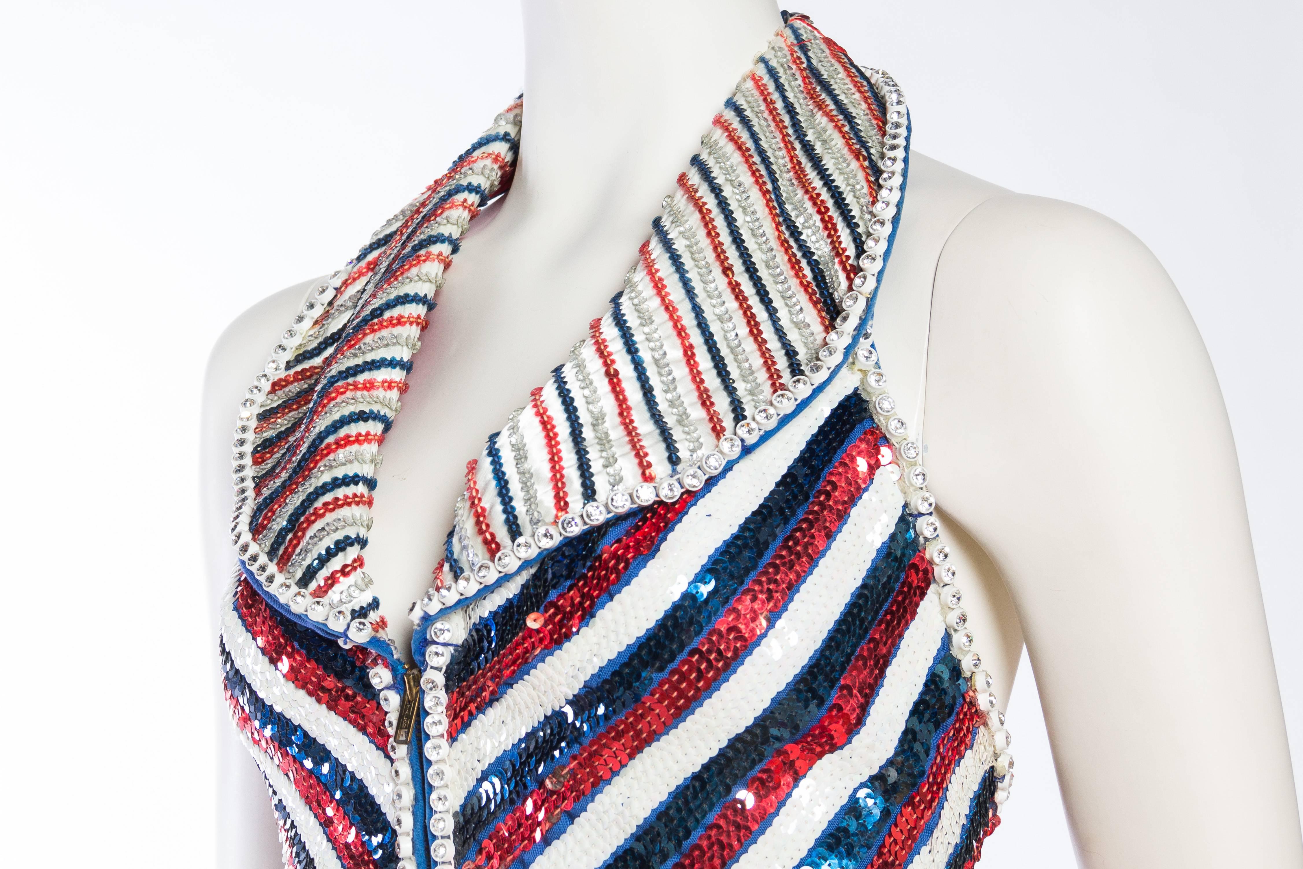1970S Hedy Jo Star Original Red, White & Blue Sequined Vegas Patriotic Showgirl In Excellent Condition In New York, NY