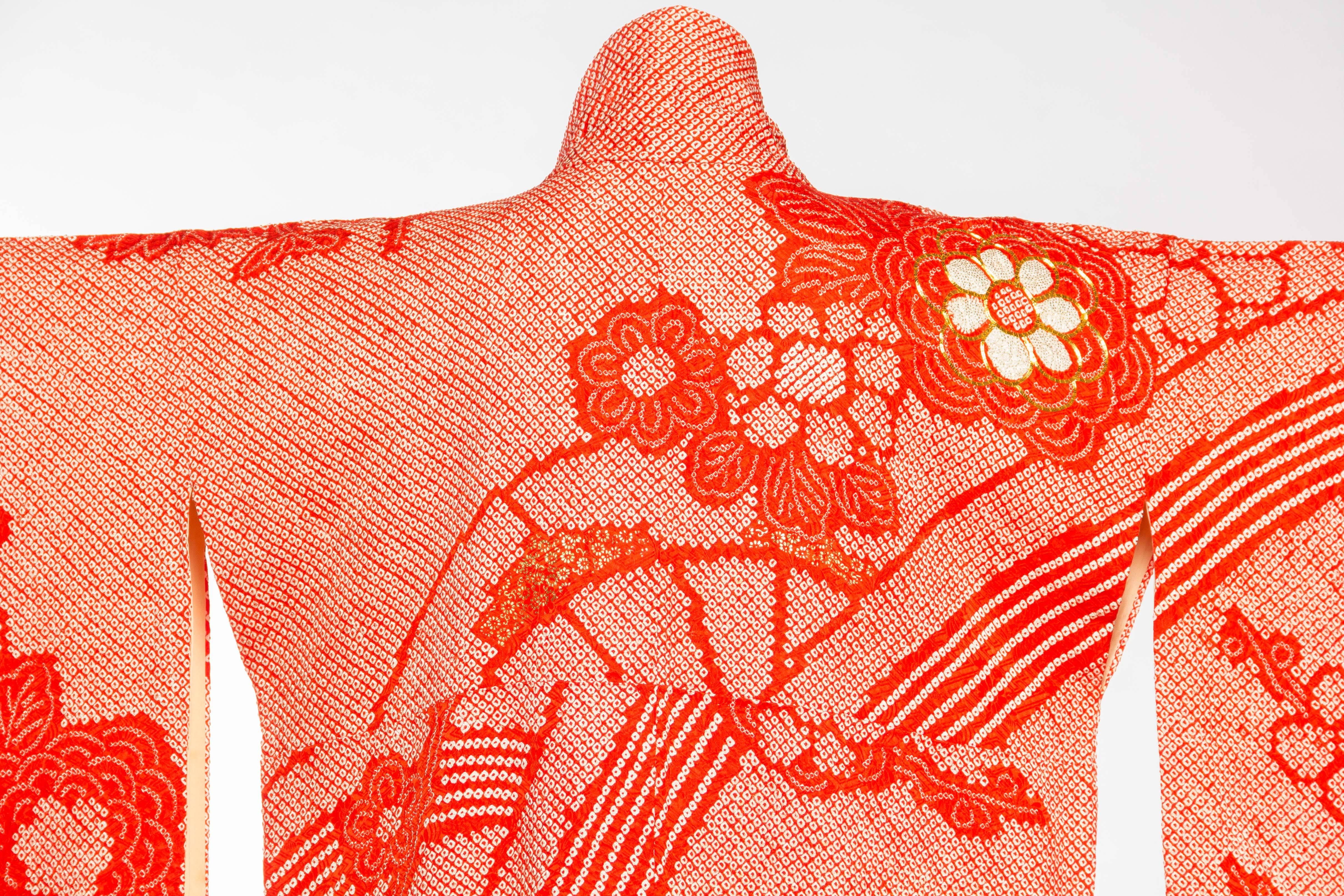 Soft Silk Hand Dyed Shibori Japanese Kimono with Gold Embroidery 3