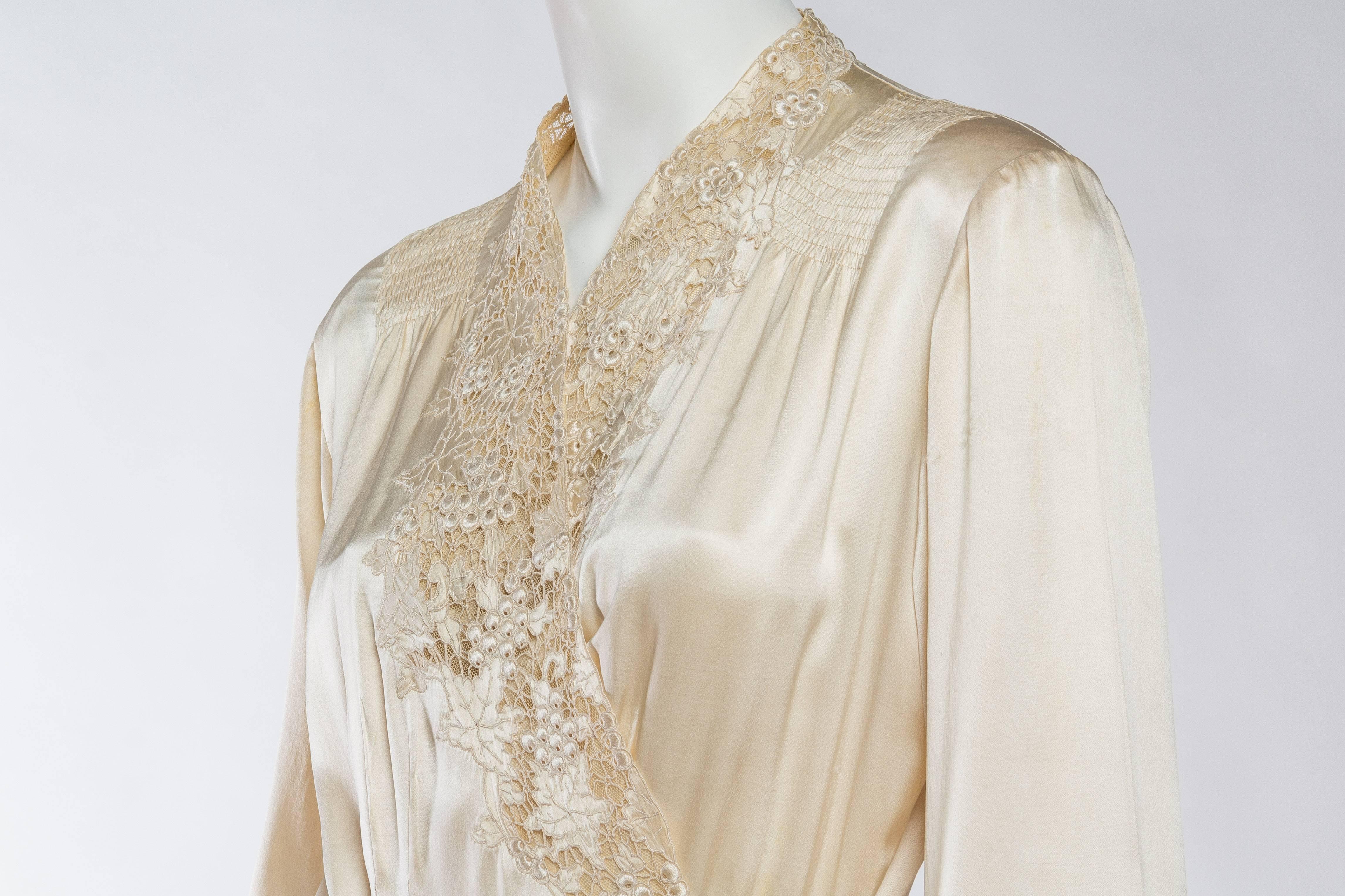 Exquisite Antique Hand Embroidered Couture Silk Dressing Gown In Excellent Condition In New York, NY