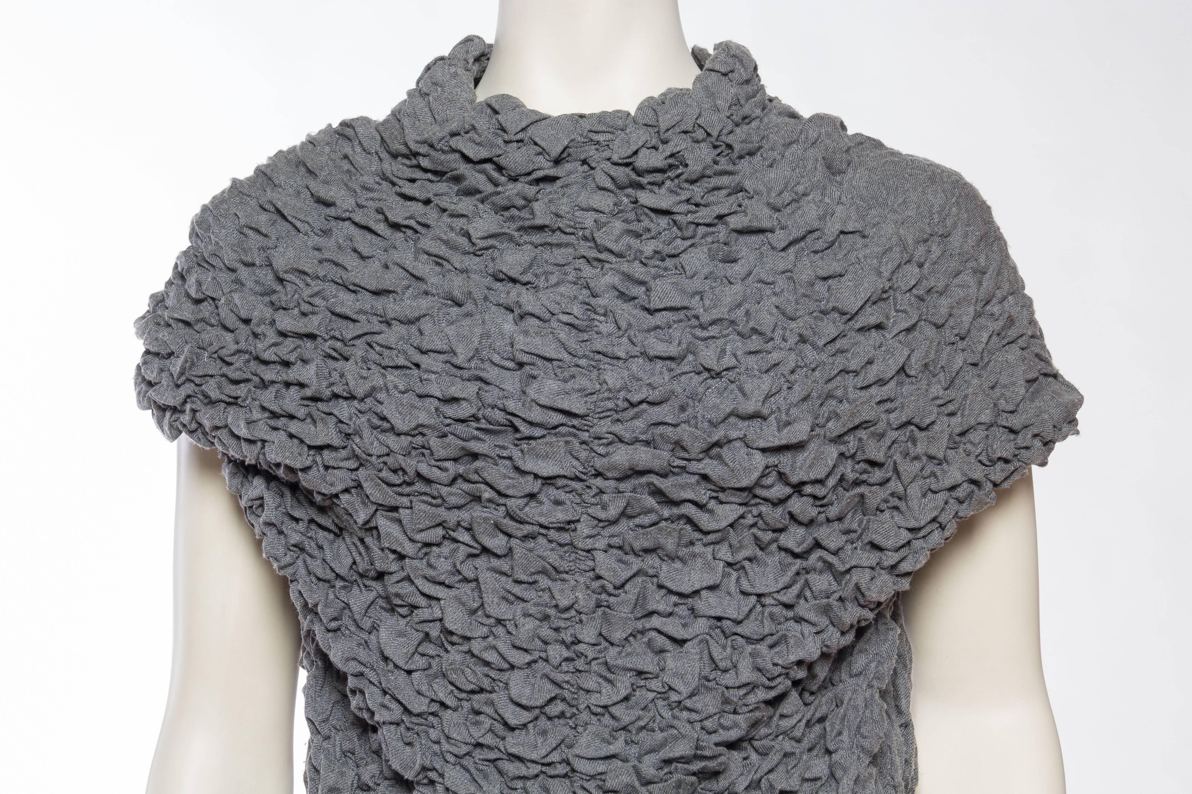 1990S ALEXANDER MCQUEEN Grey Textured Knit Top From Fall 1999 